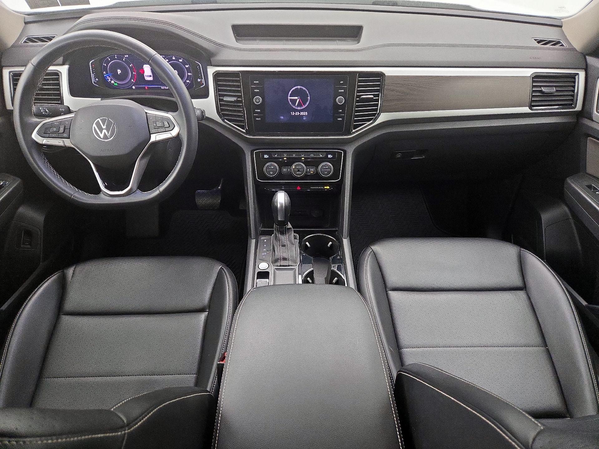 Thumbnail: 2022 Volkswagen Atlas - 9