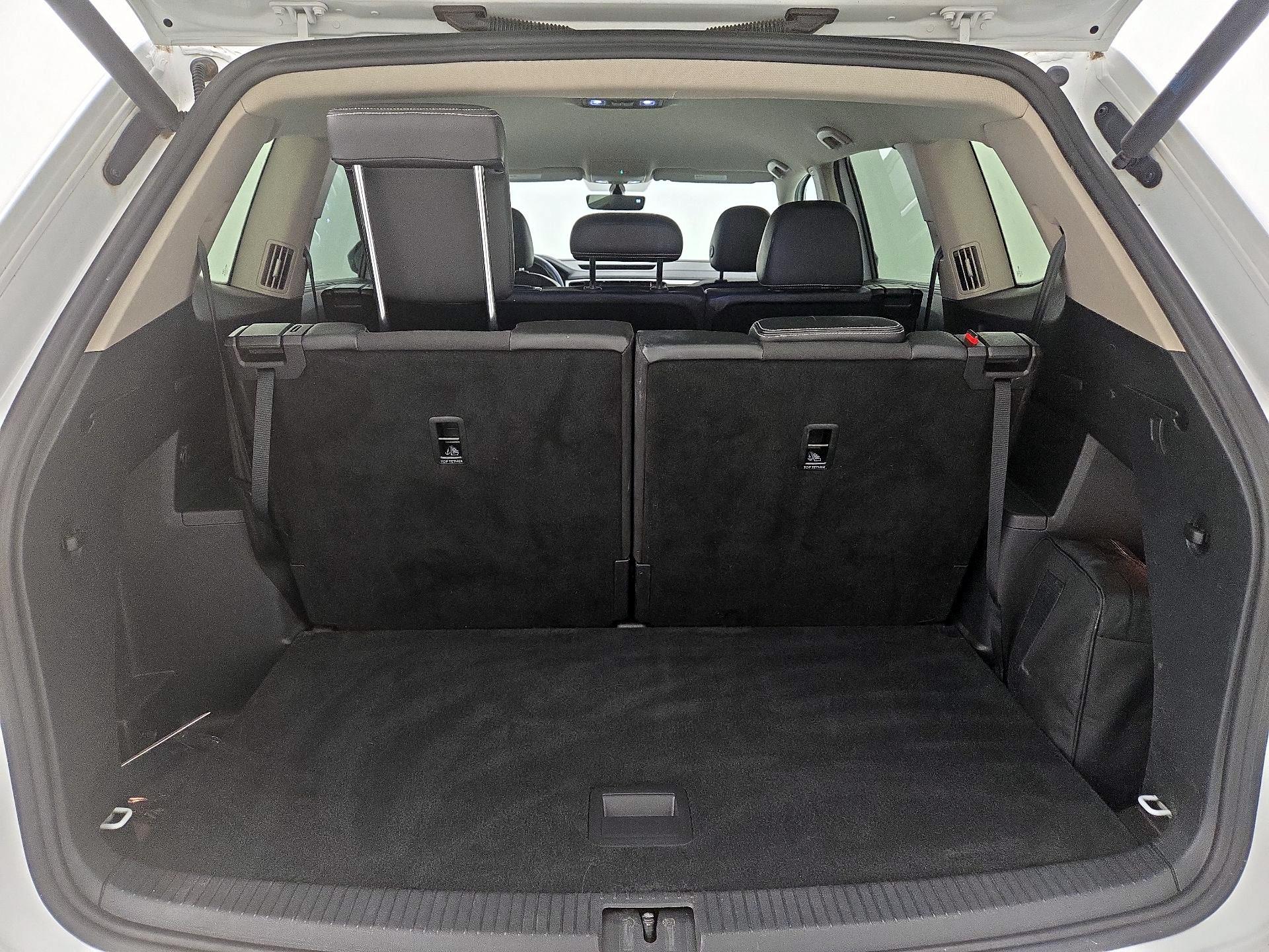 Thumbnail: 2022 Volkswagen Atlas - 20