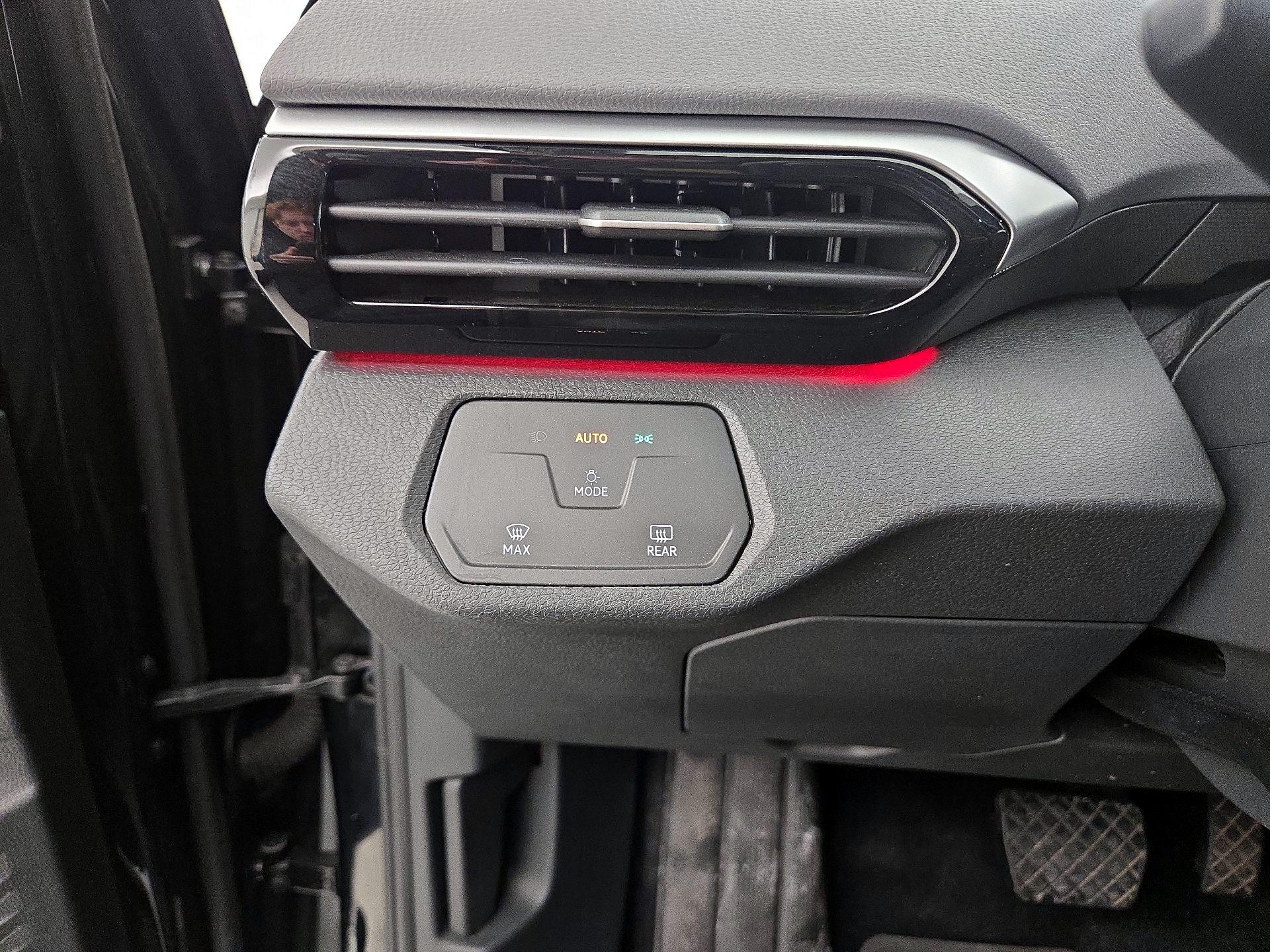 Thumbnail: 2022 Volkswagen ID.4 - 13