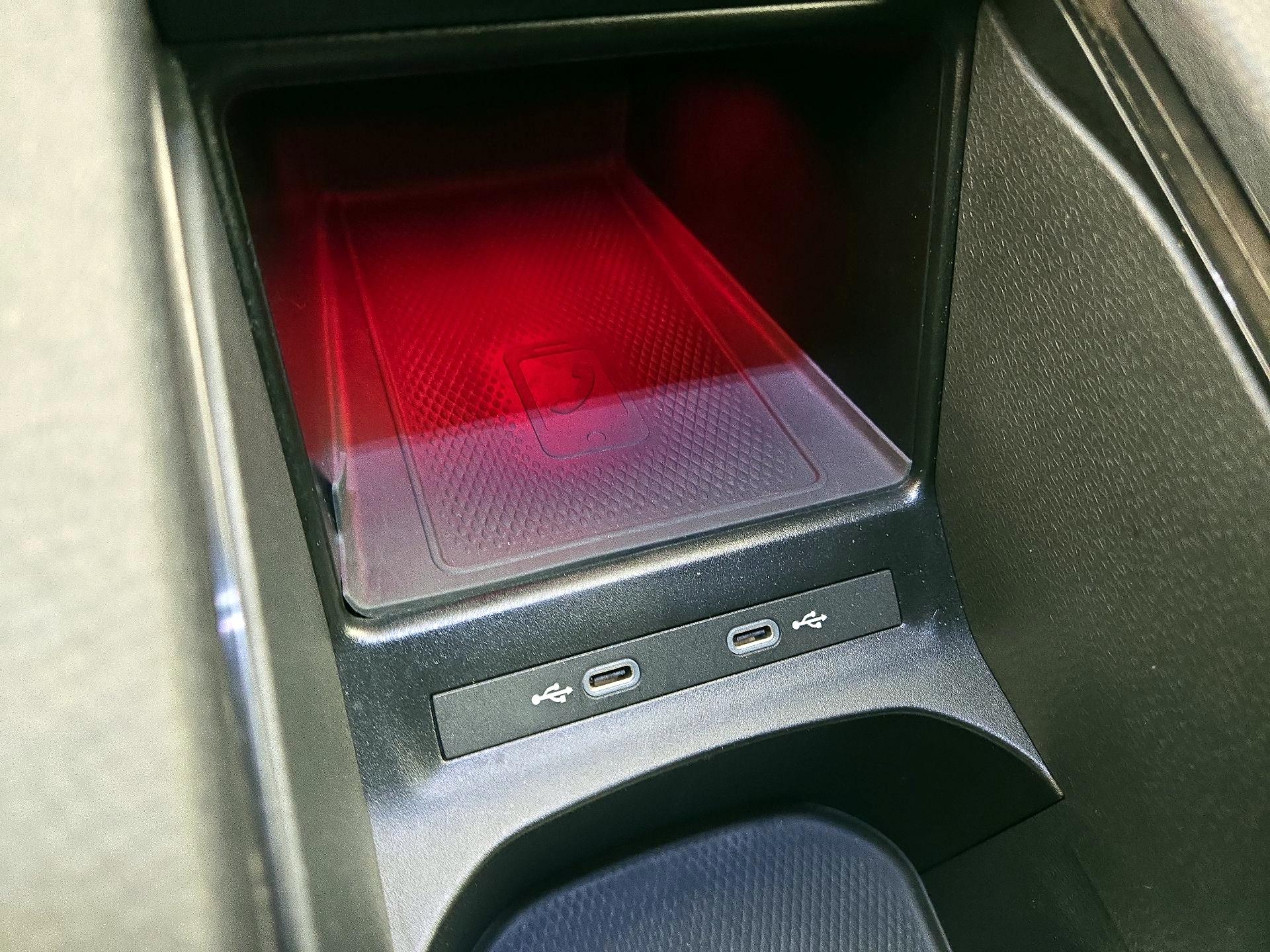 Thumbnail: 2022 Volkswagen ID.4 - 19