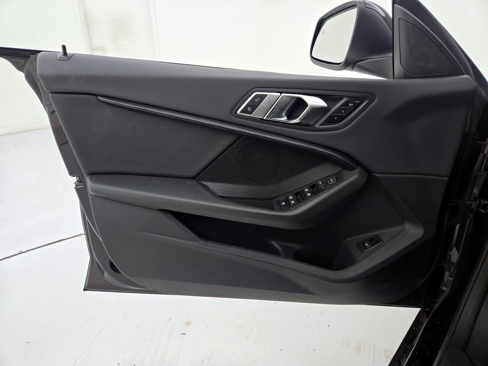 Thumbnail: 2022 BMW 2 Series - 12