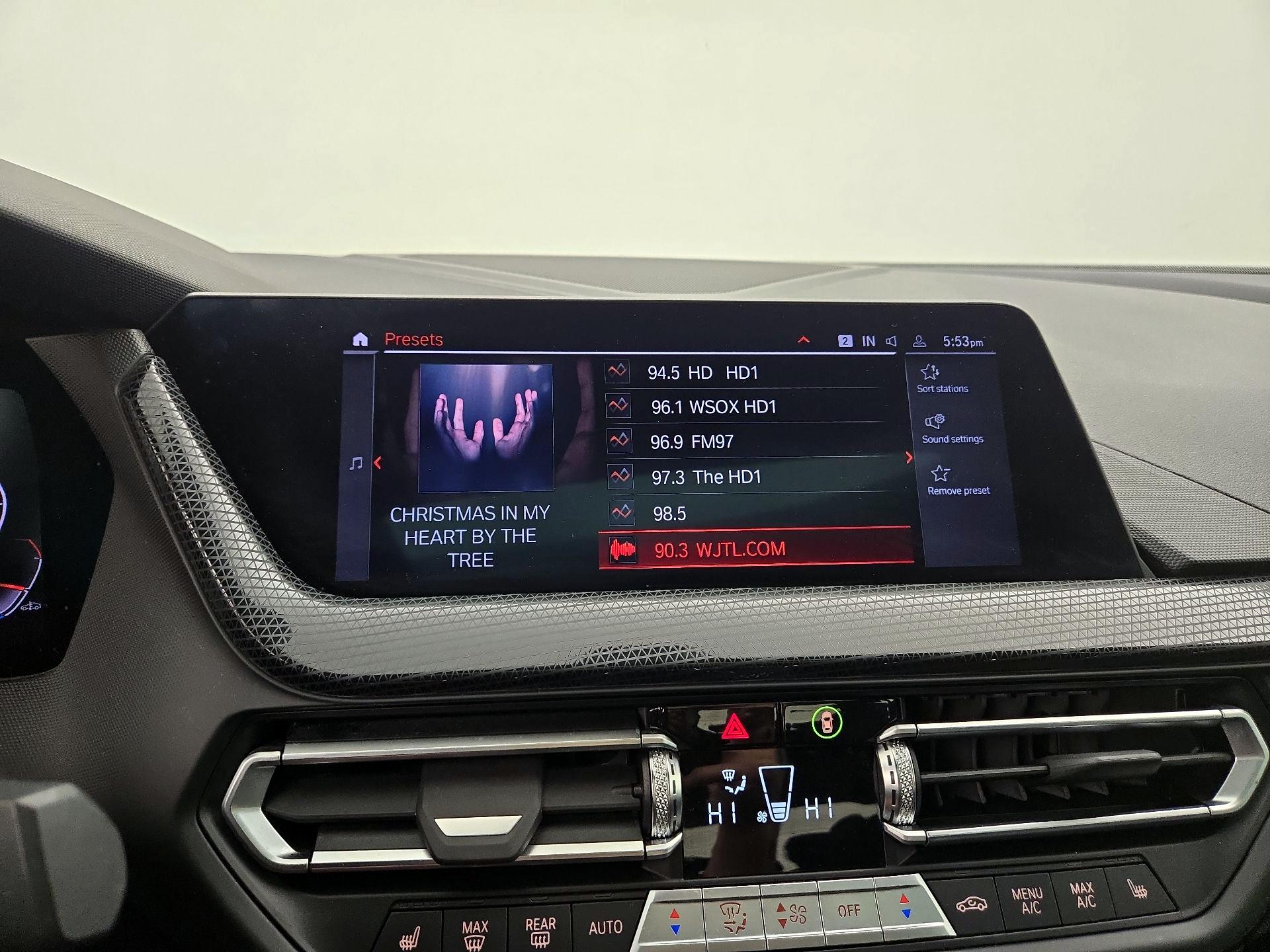 Thumbnail: 2022 BMW 2 Series - 16