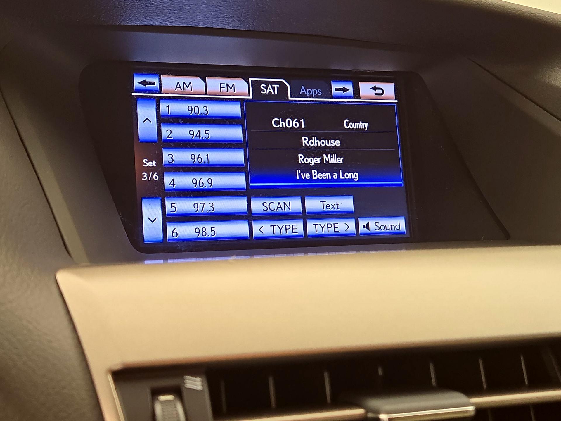 Thumbnail: 2015 Lexus RX - 15