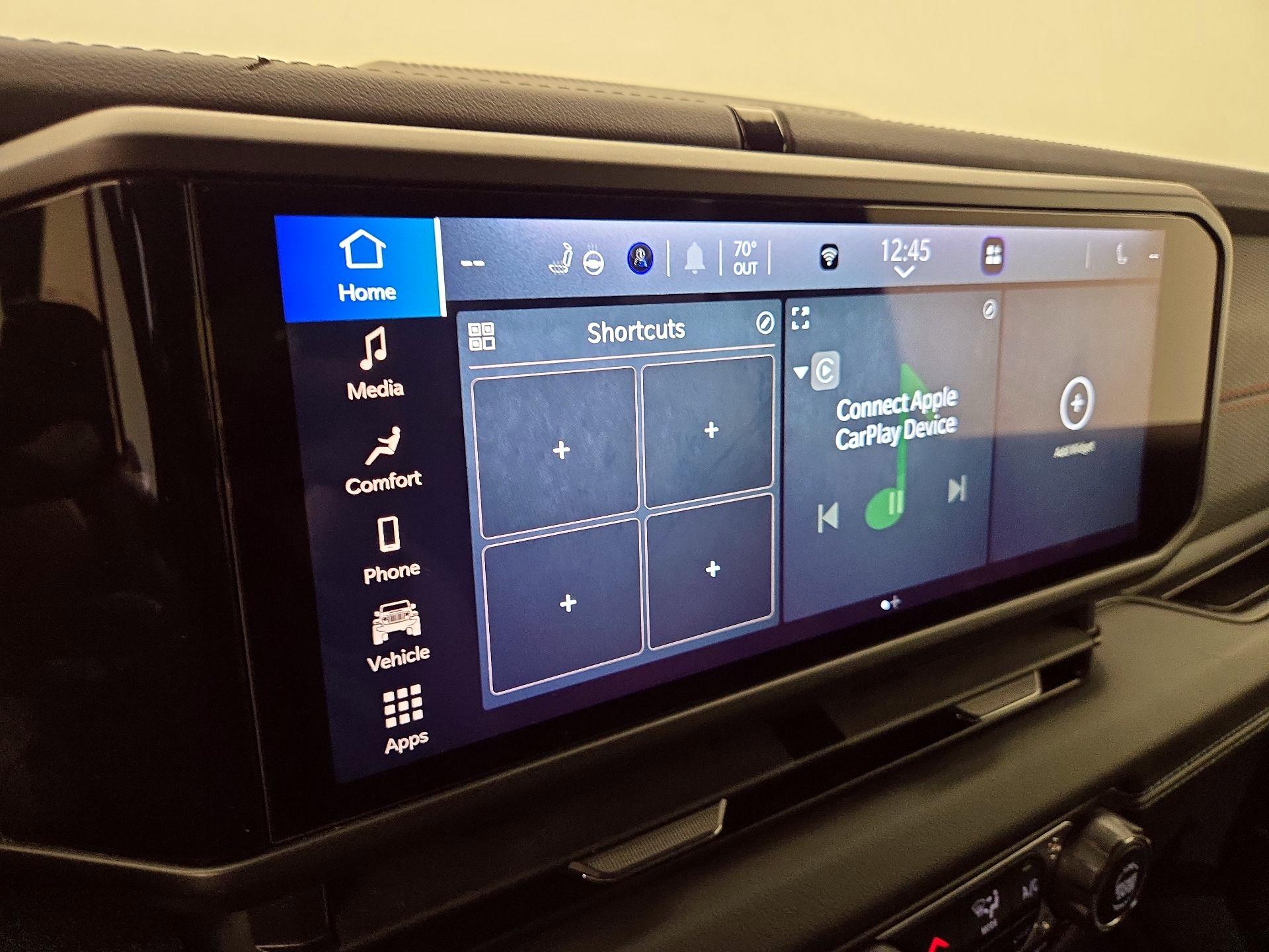 Thumbnail: 2024 Jeep Wrangler - 15