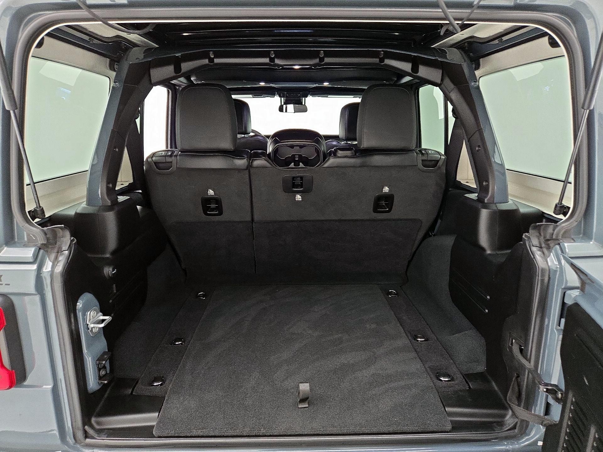 Thumbnail: 2024 Jeep Wrangler - 19