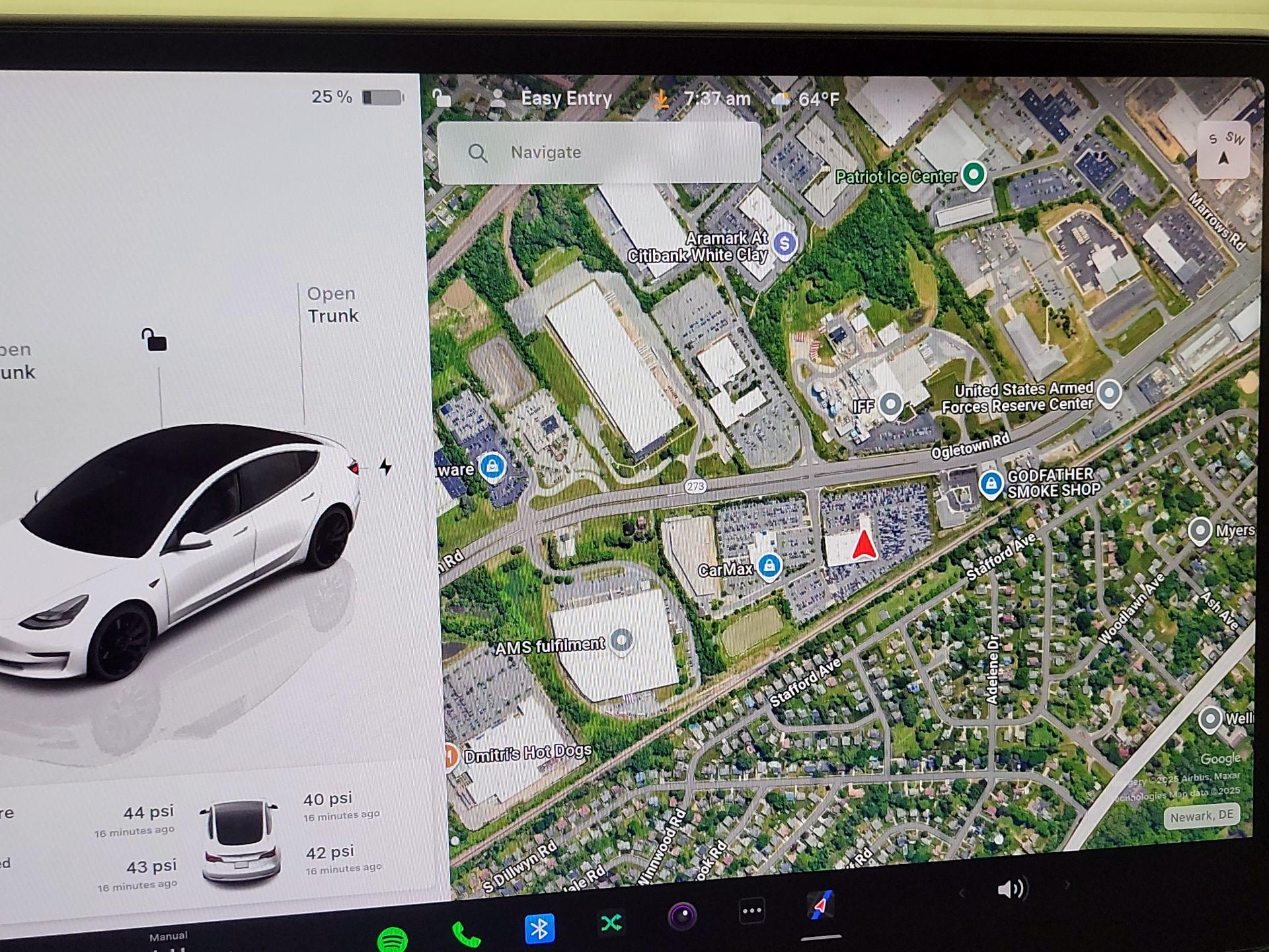 Thumbnail: 2023 Tesla Model 3 - 13