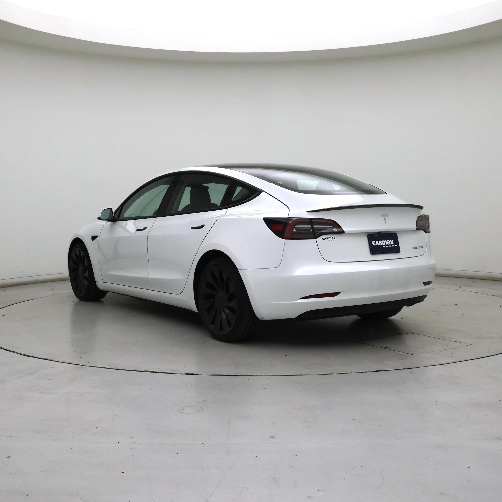 Thumbnail: 2023 Tesla Model 3 - 2