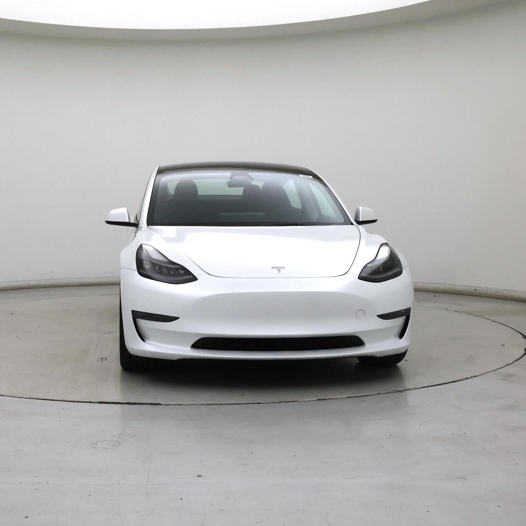 Thumbnail: 2023 Tesla Model 3 - 5