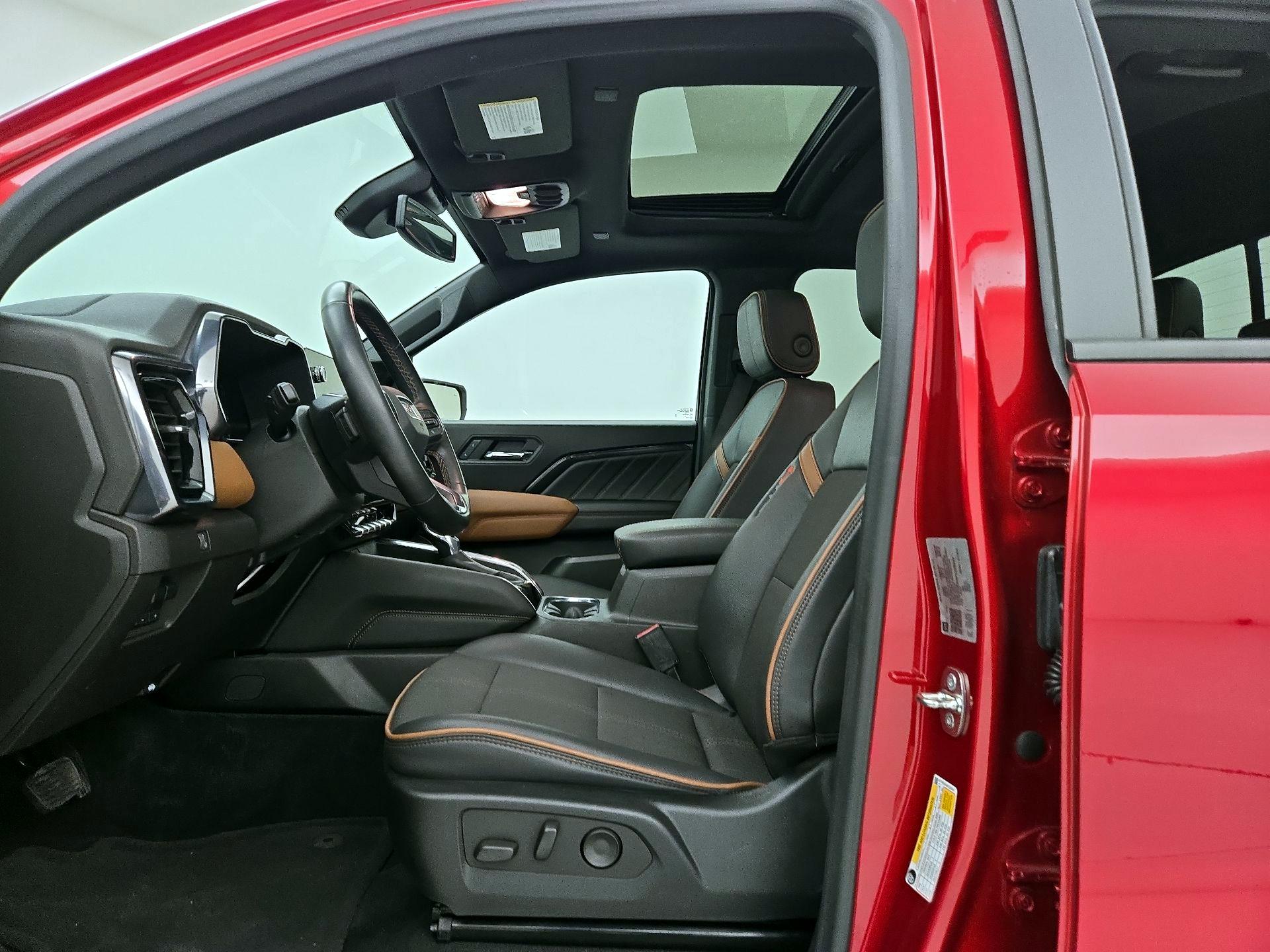 Thumbnail: 2023 GMC Canyon - 11