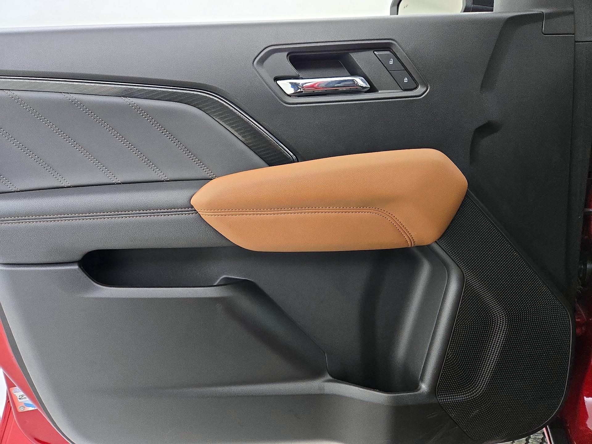 Thumbnail: 2023 GMC Canyon - 12