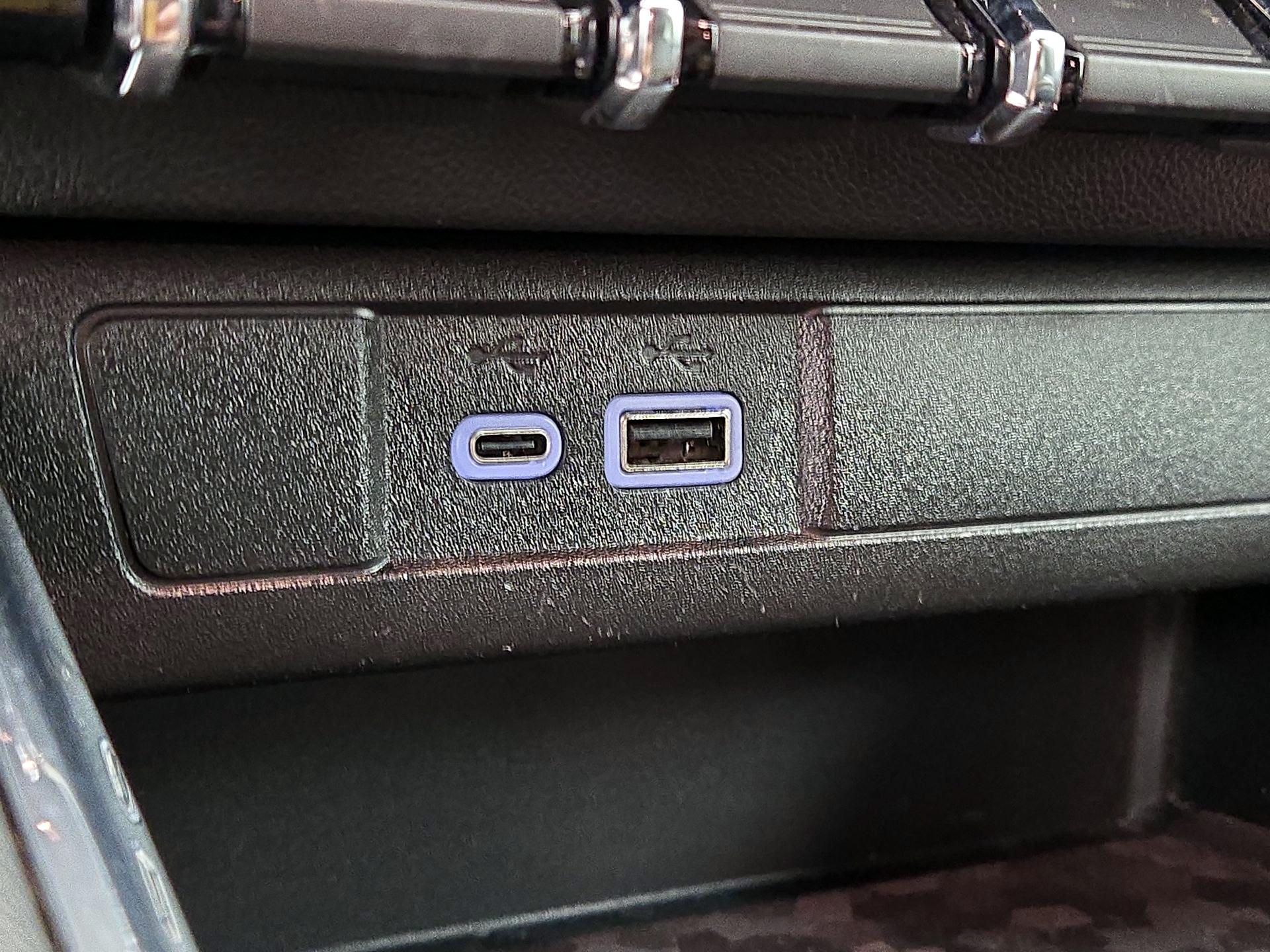 Thumbnail: 2023 GMC Canyon - 17