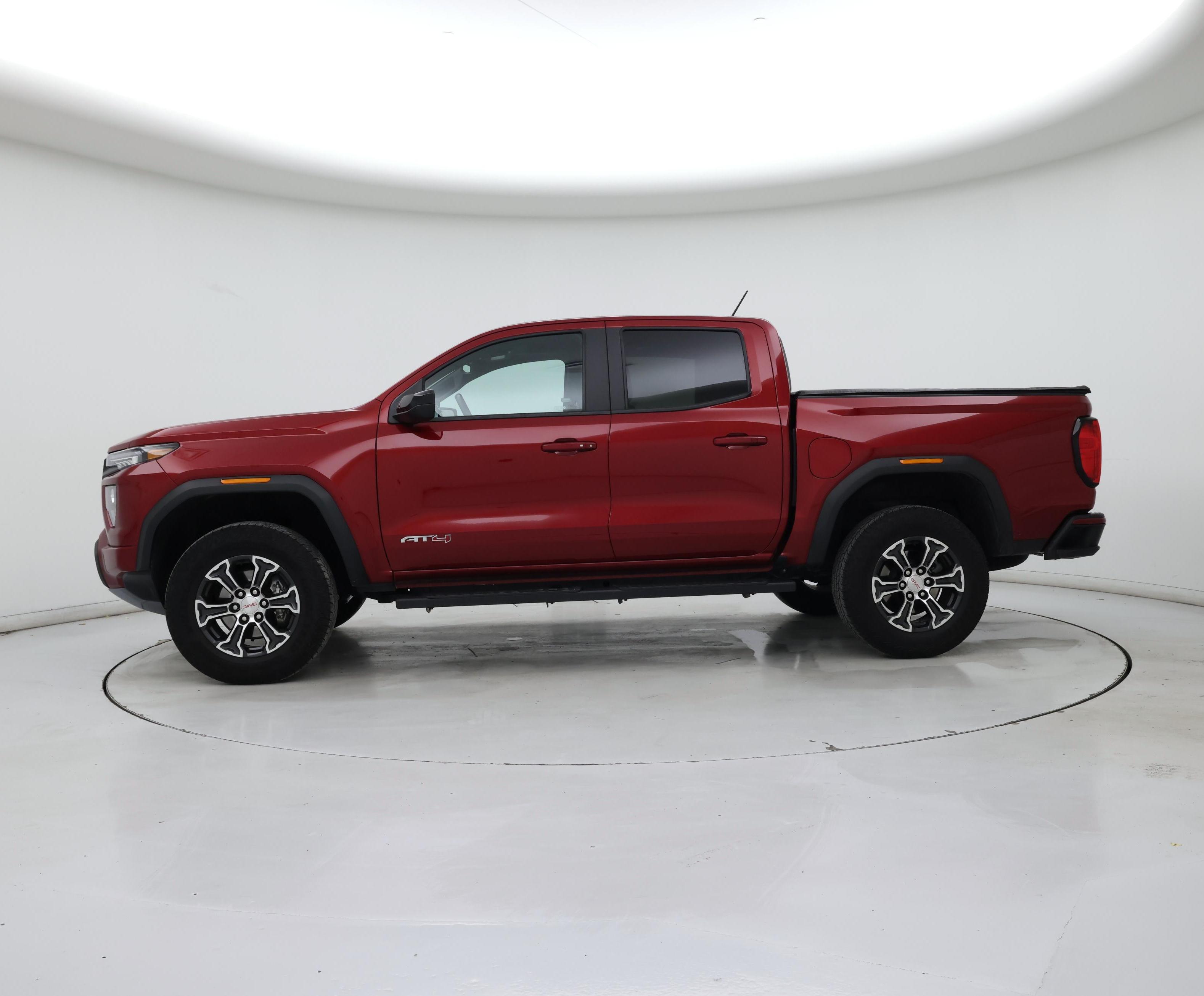 Thumbnail: 2023 GMC Canyon - 3