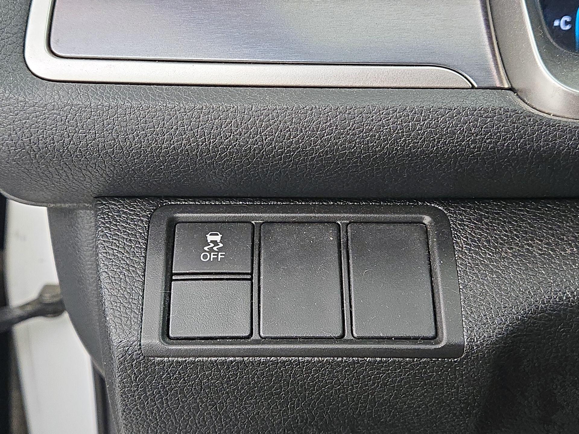 Thumbnail: 2016 Honda Civic - 13