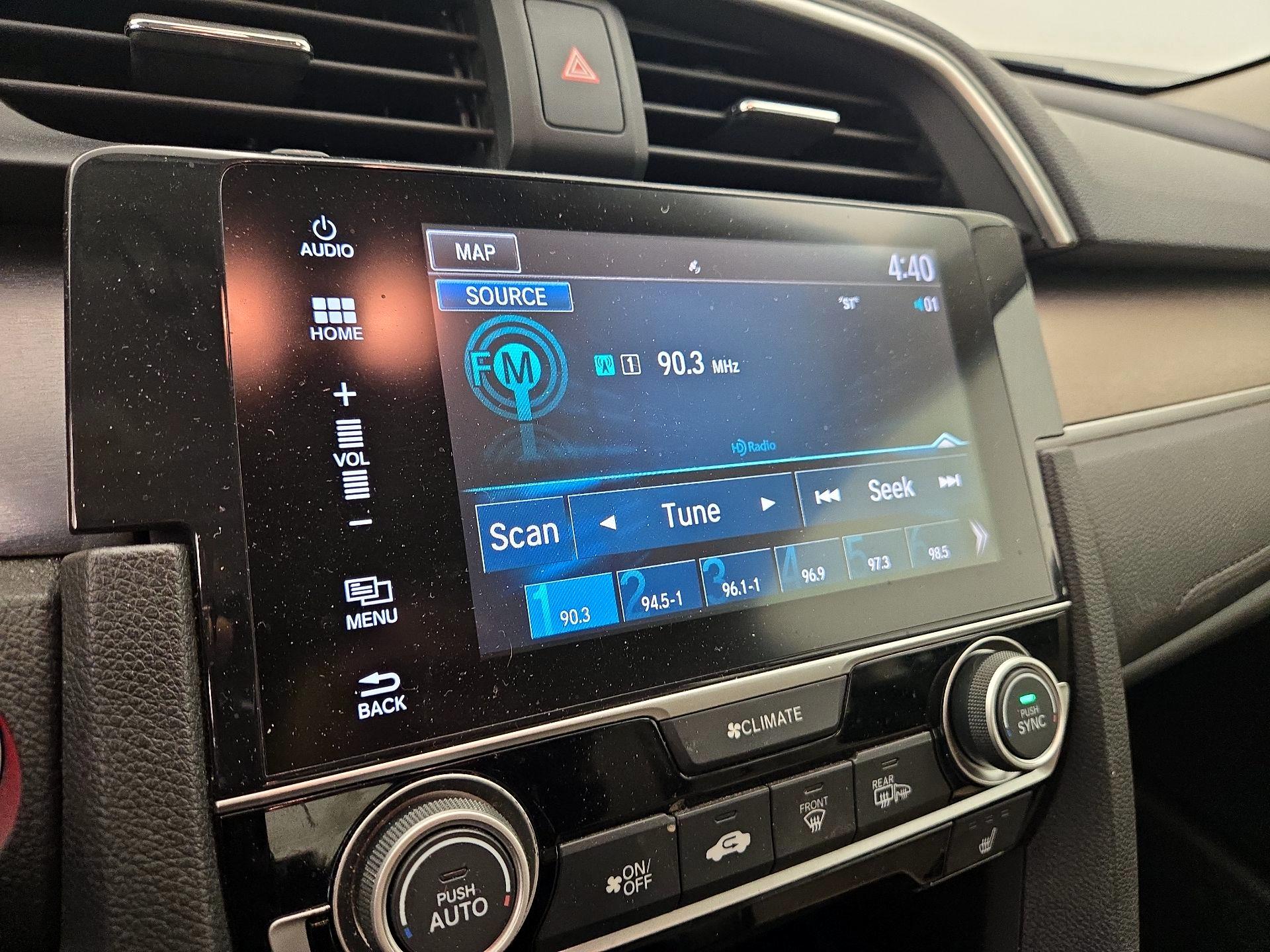 Thumbnail: 2016 Honda Civic - 15