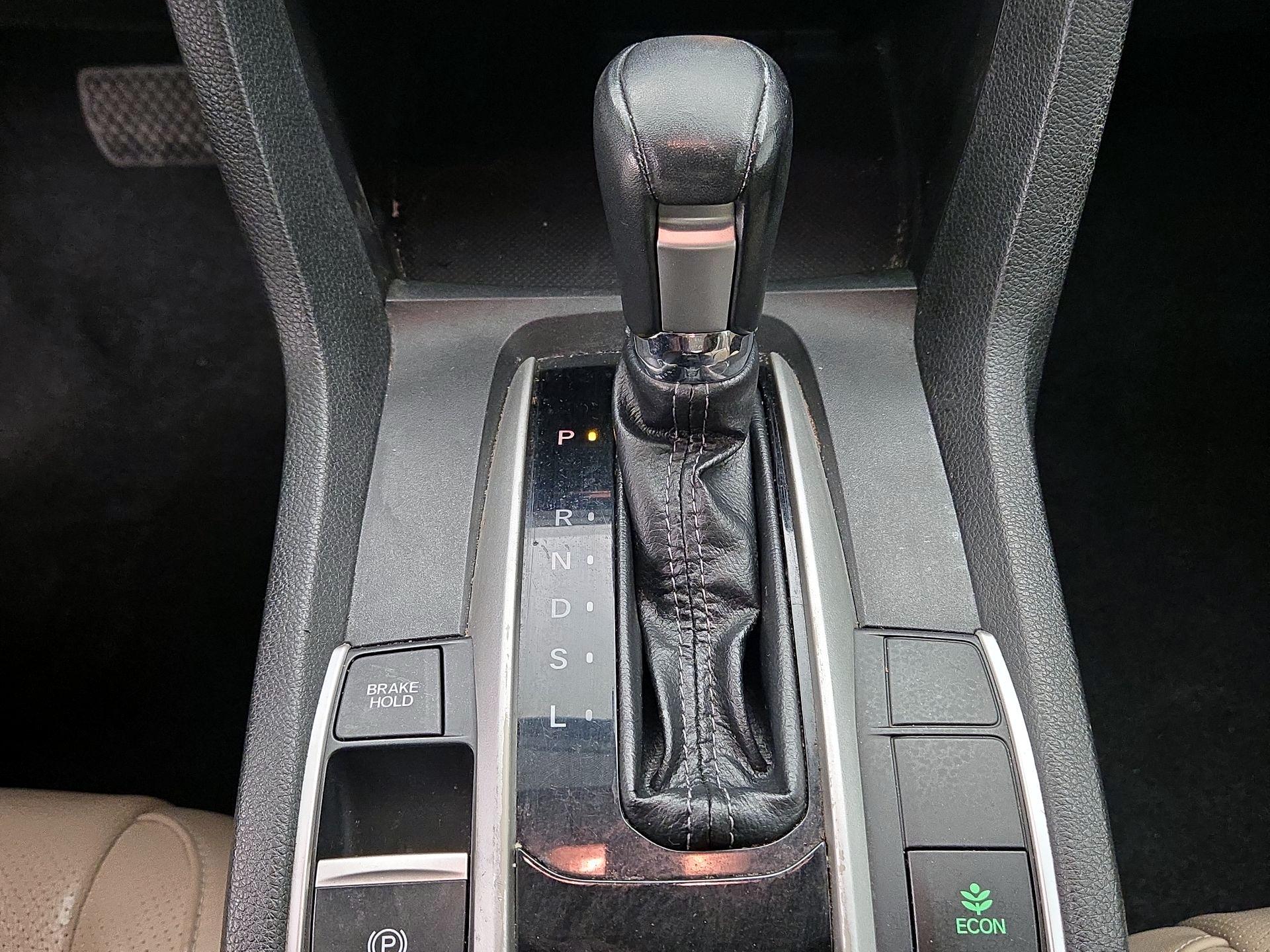 Thumbnail: 2016 Honda Civic - 17