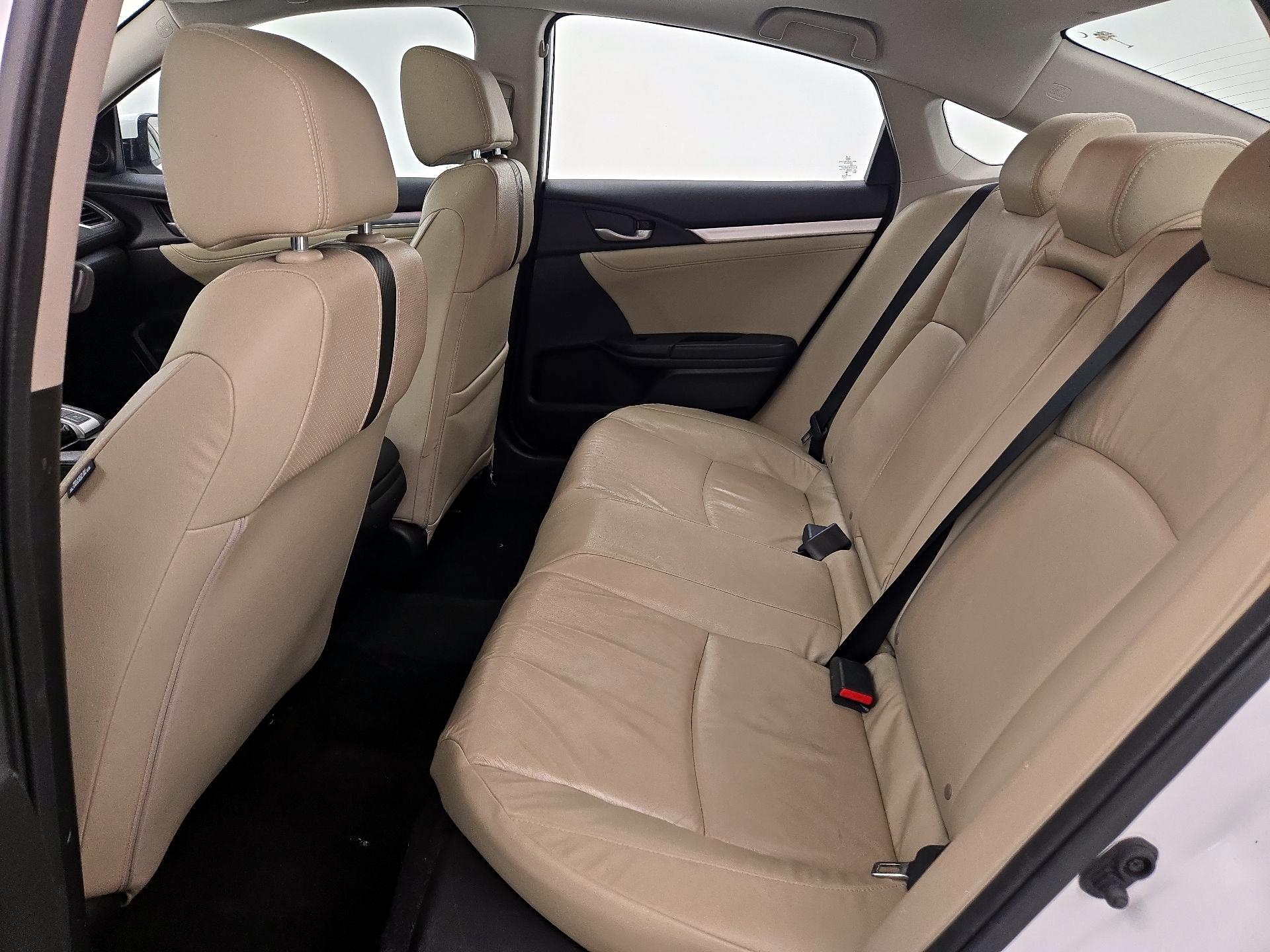 Thumbnail: 2016 Honda Civic - 19