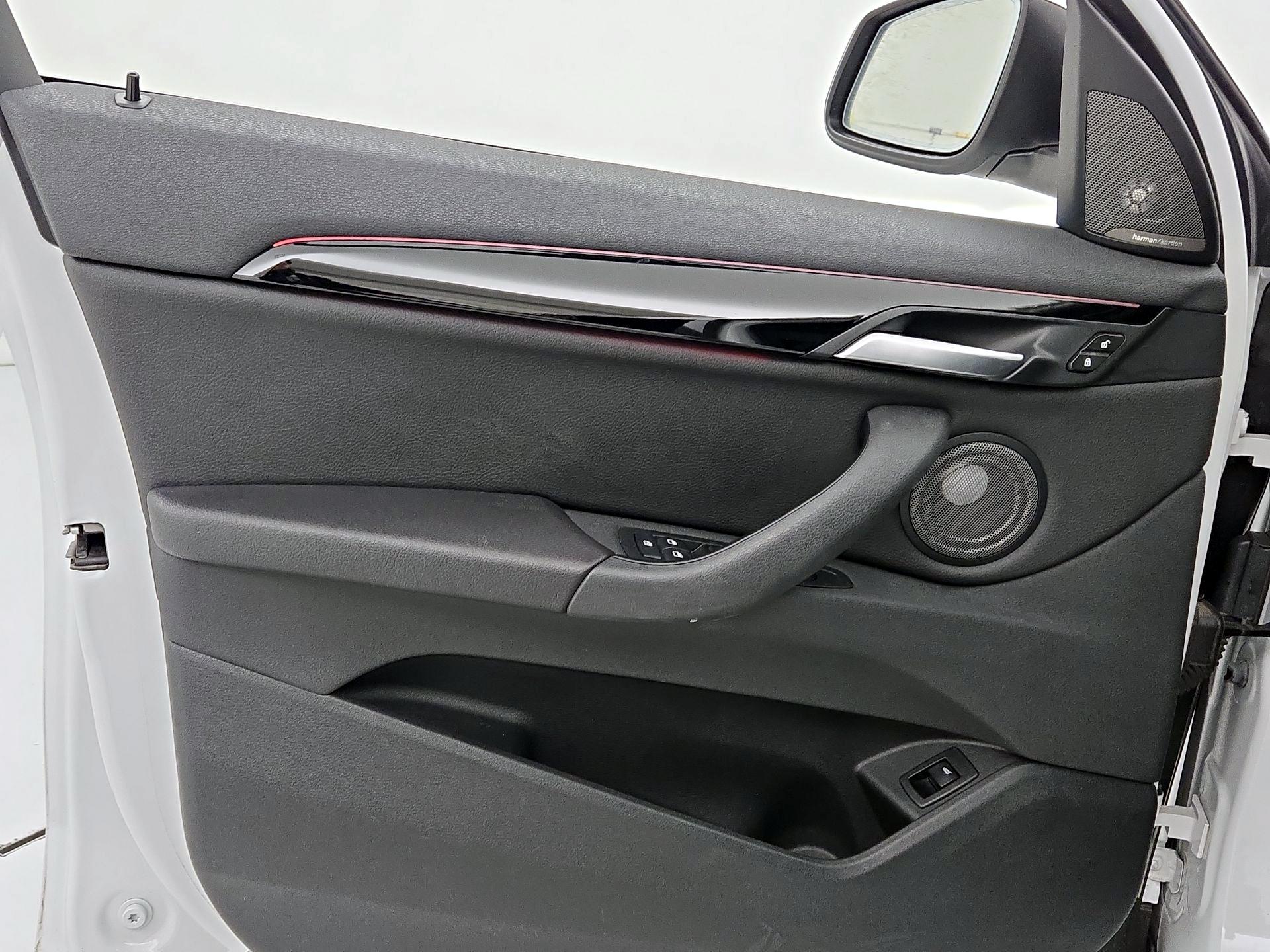 Thumbnail: 2021 BMW X1 - 12