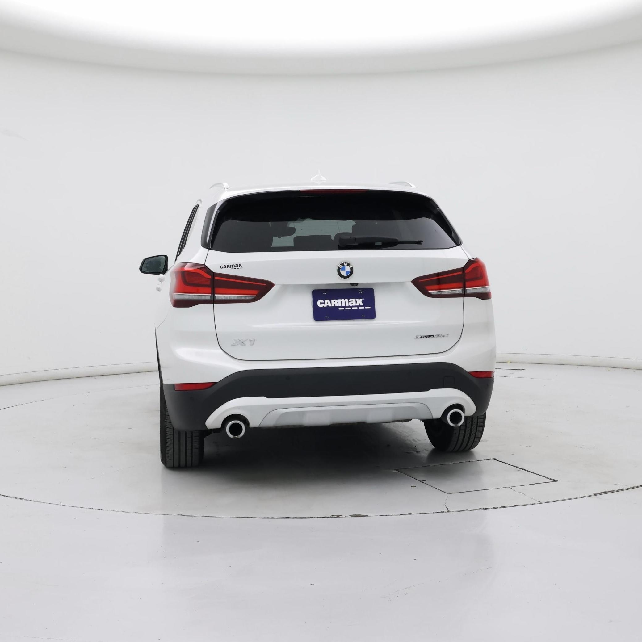 Thumbnail: 2021 BMW X1 - 6