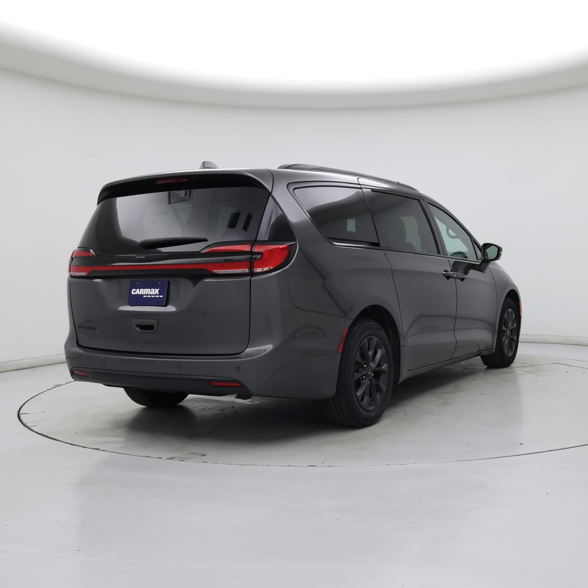 Thumbnail: 2021 Chrysler Pacifica - 8