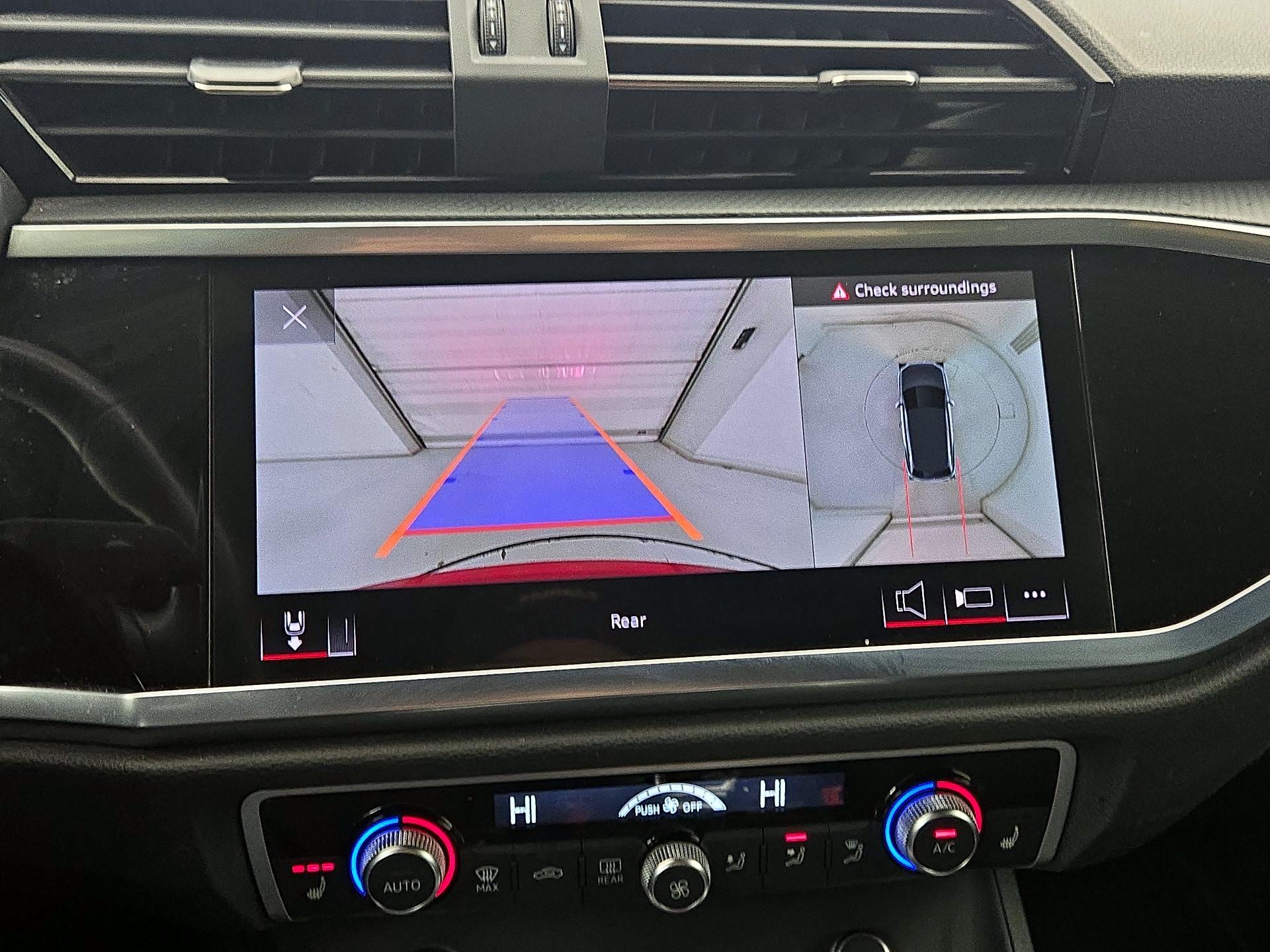 Thumbnail: 2023 Audi Q3 - 14