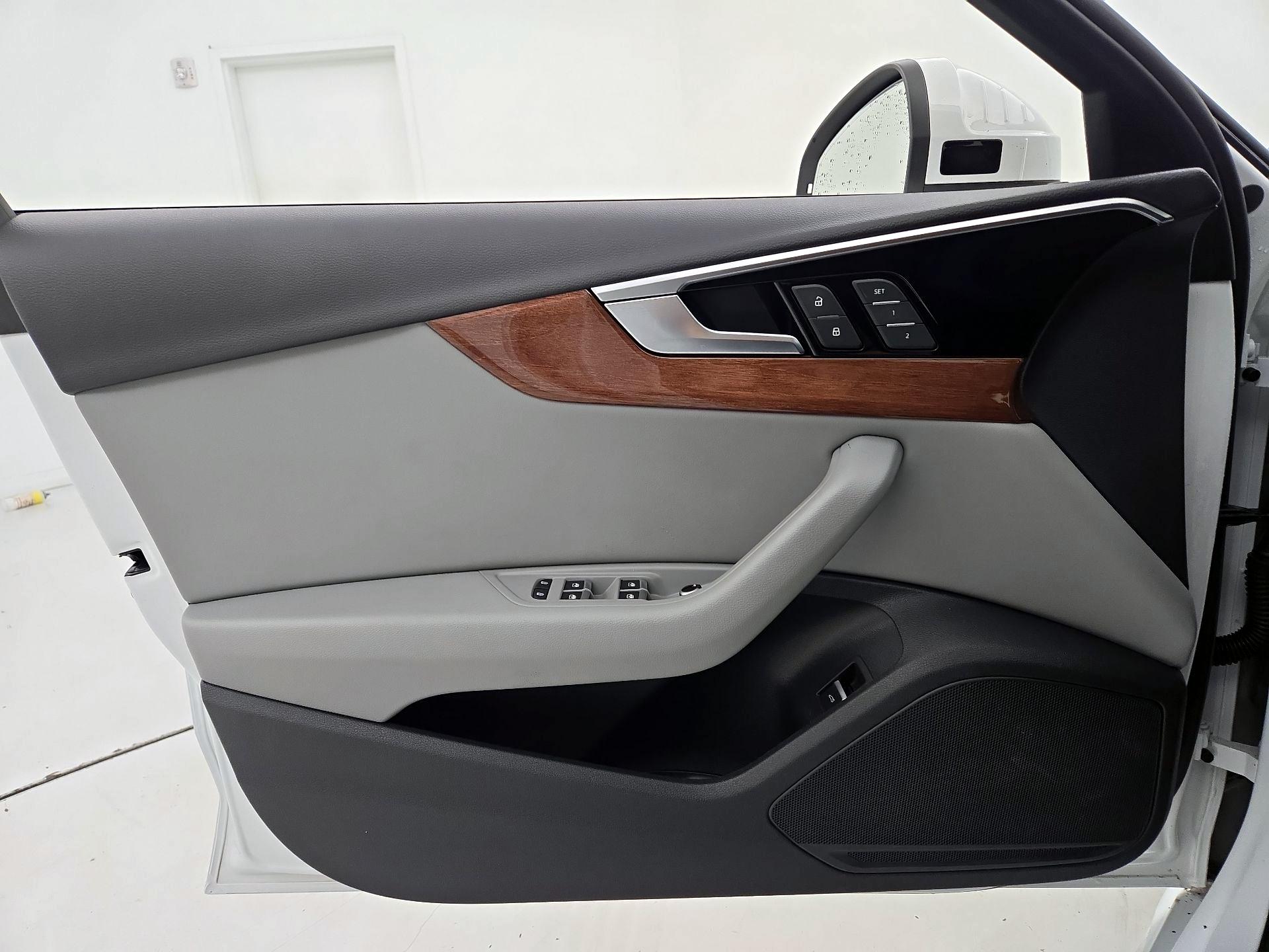 Thumbnail: 2023 Audi A4 - 12