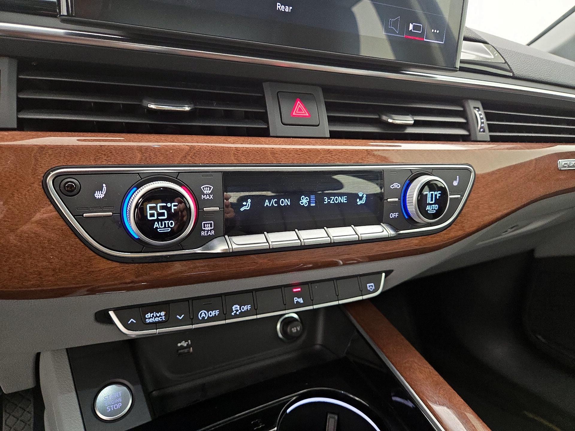 Thumbnail: 2023 Audi A4 - 16