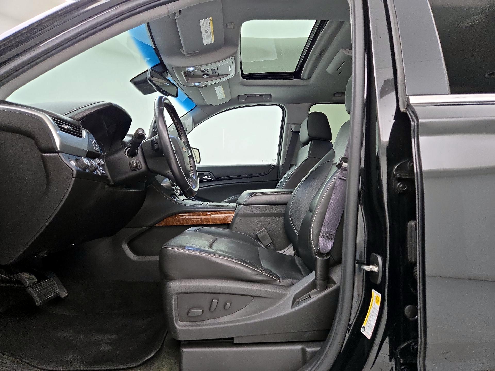 Thumbnail: 2016 Chevrolet Tahoe - 11