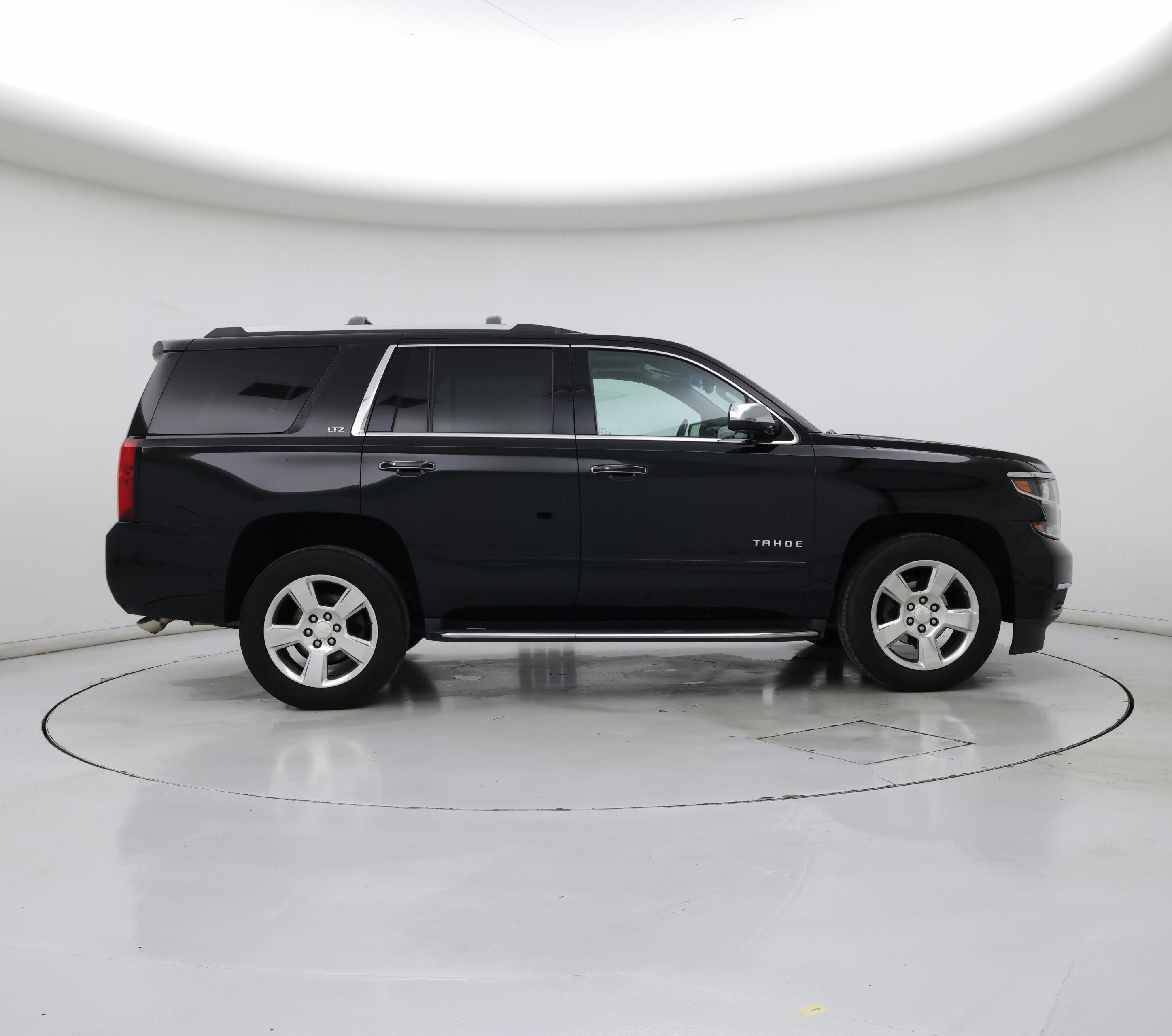 Thumbnail: 2016 Chevrolet Tahoe - 7