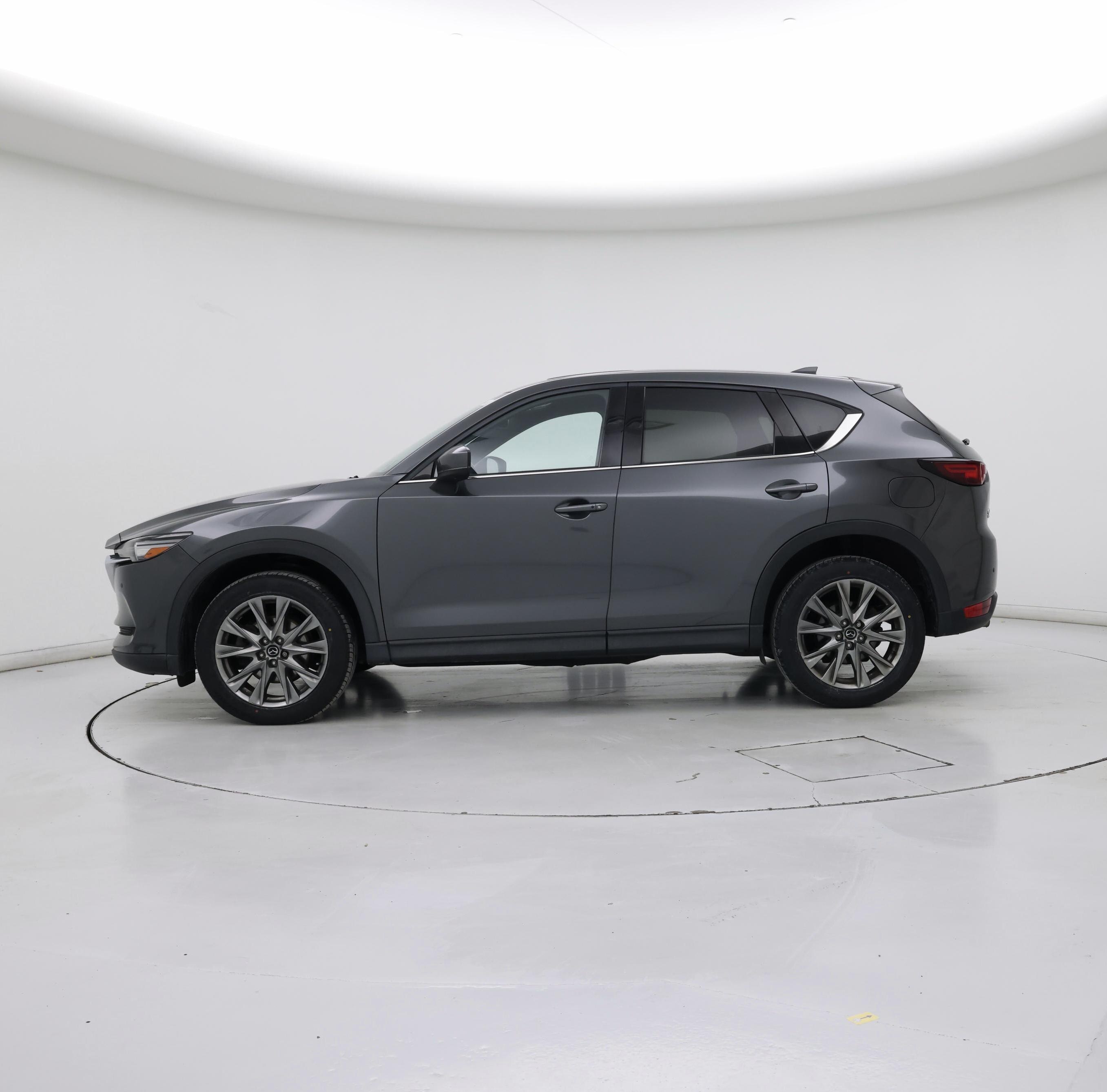 Thumbnail: 2021 Mazda CX-5 - 3