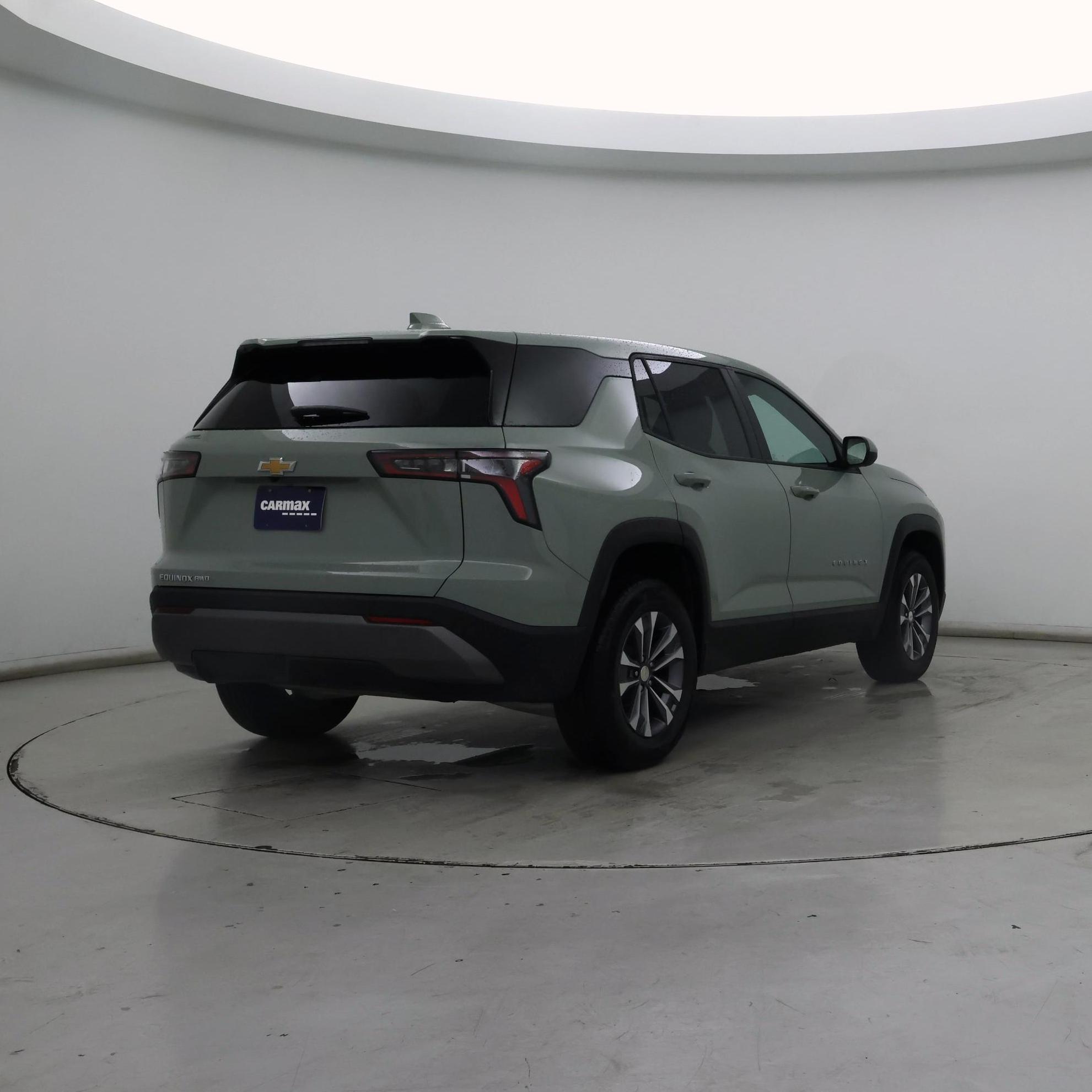 Thumbnail: 2026 Chevrolet Equinox - 8