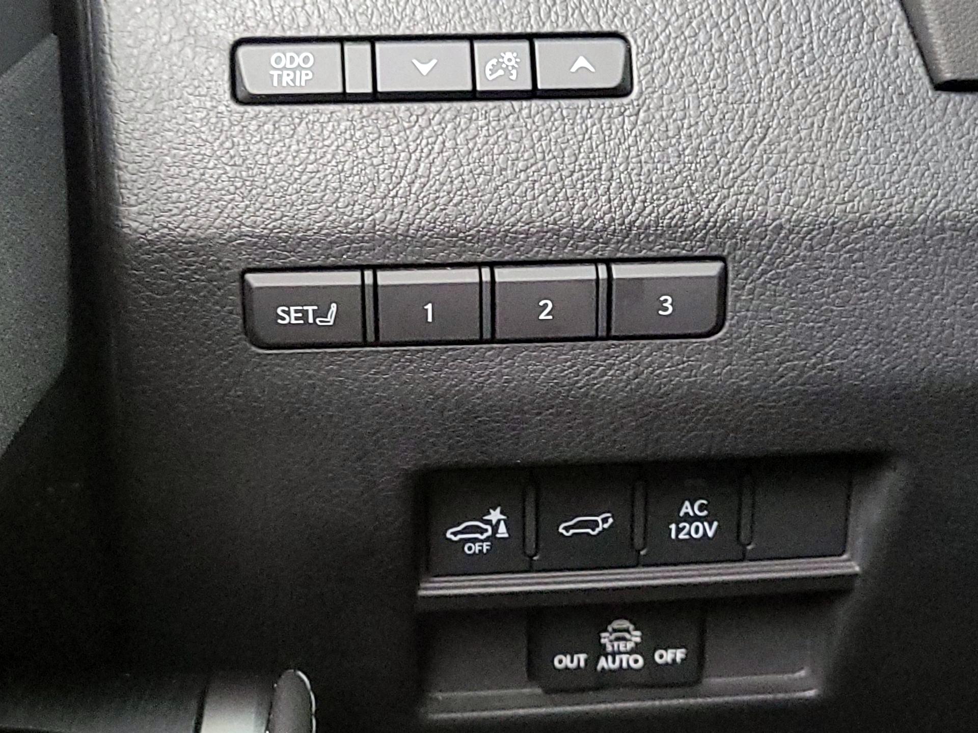 Thumbnail: 2025 Lexus GX - 13