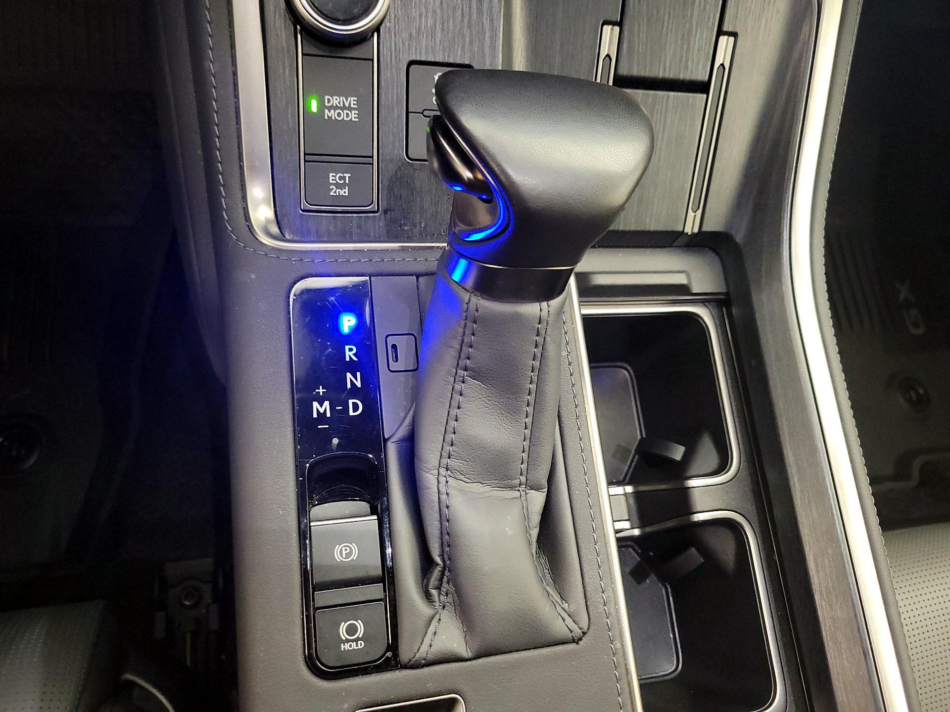 Thumbnail: 2025 Lexus GX - 18