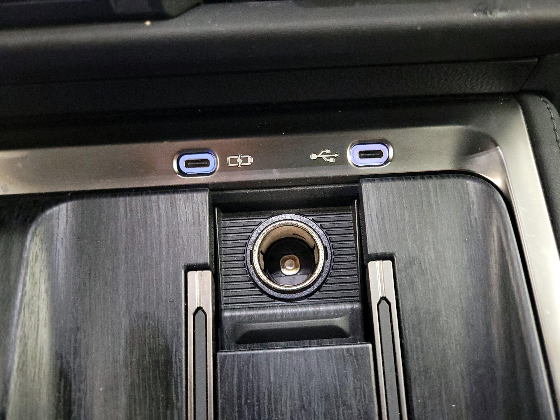 Thumbnail: 2025 Lexus GX - 19