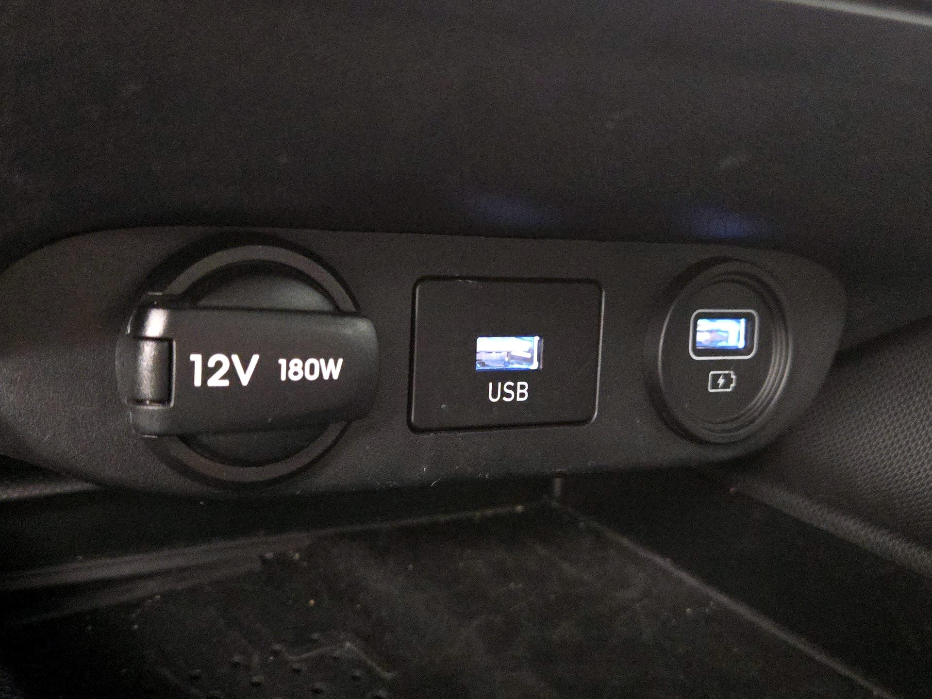 Thumbnail: 2023 Hyundai Elantra - 18