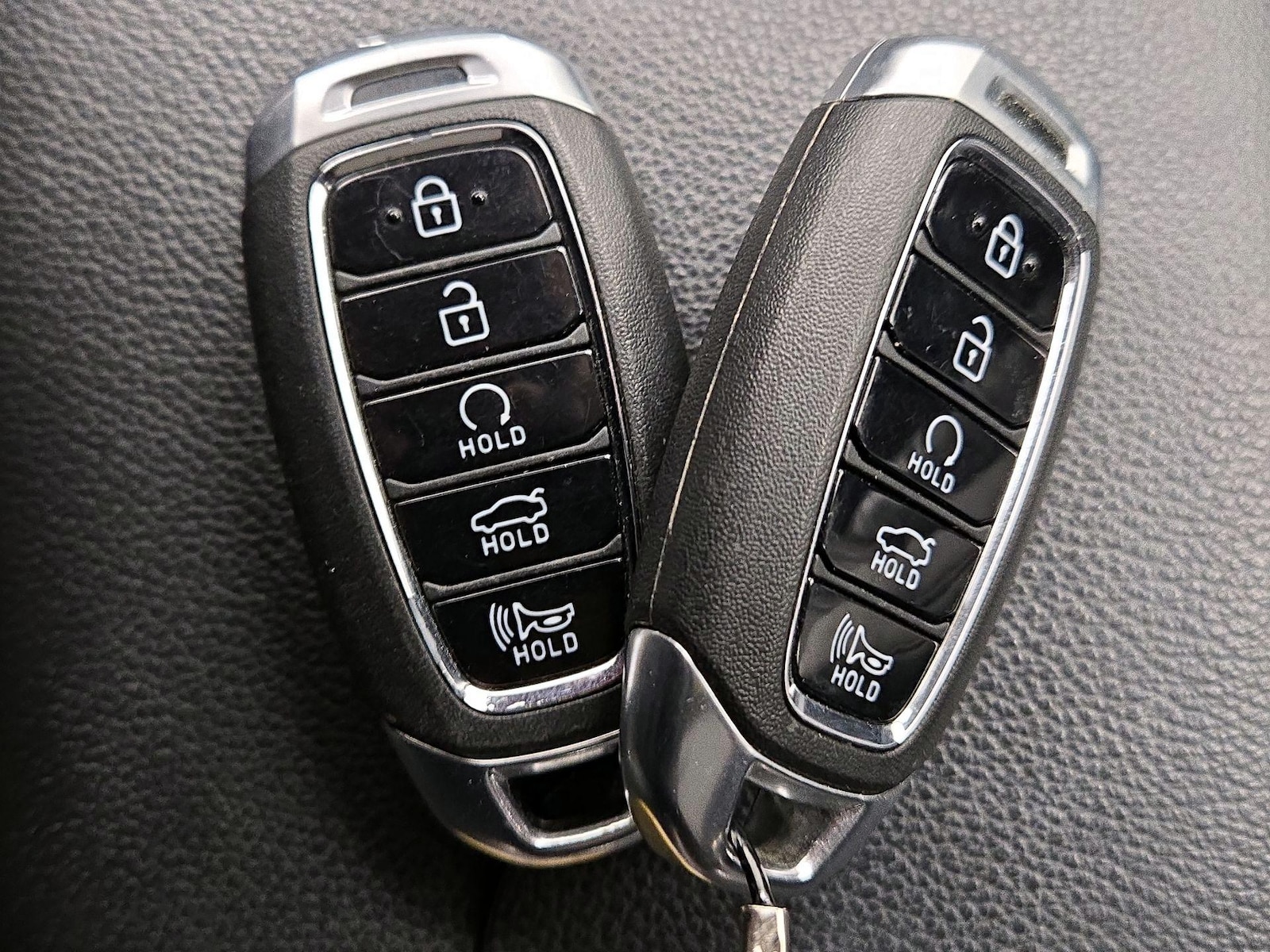 2023 Hyundai Elantra Limited - Photo 24
