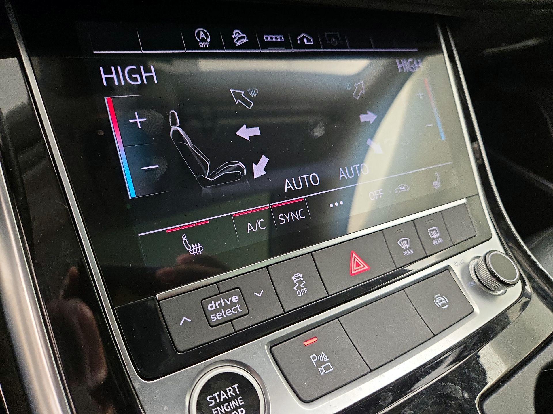 Thumbnail: 2023 Audi Q7 - 16