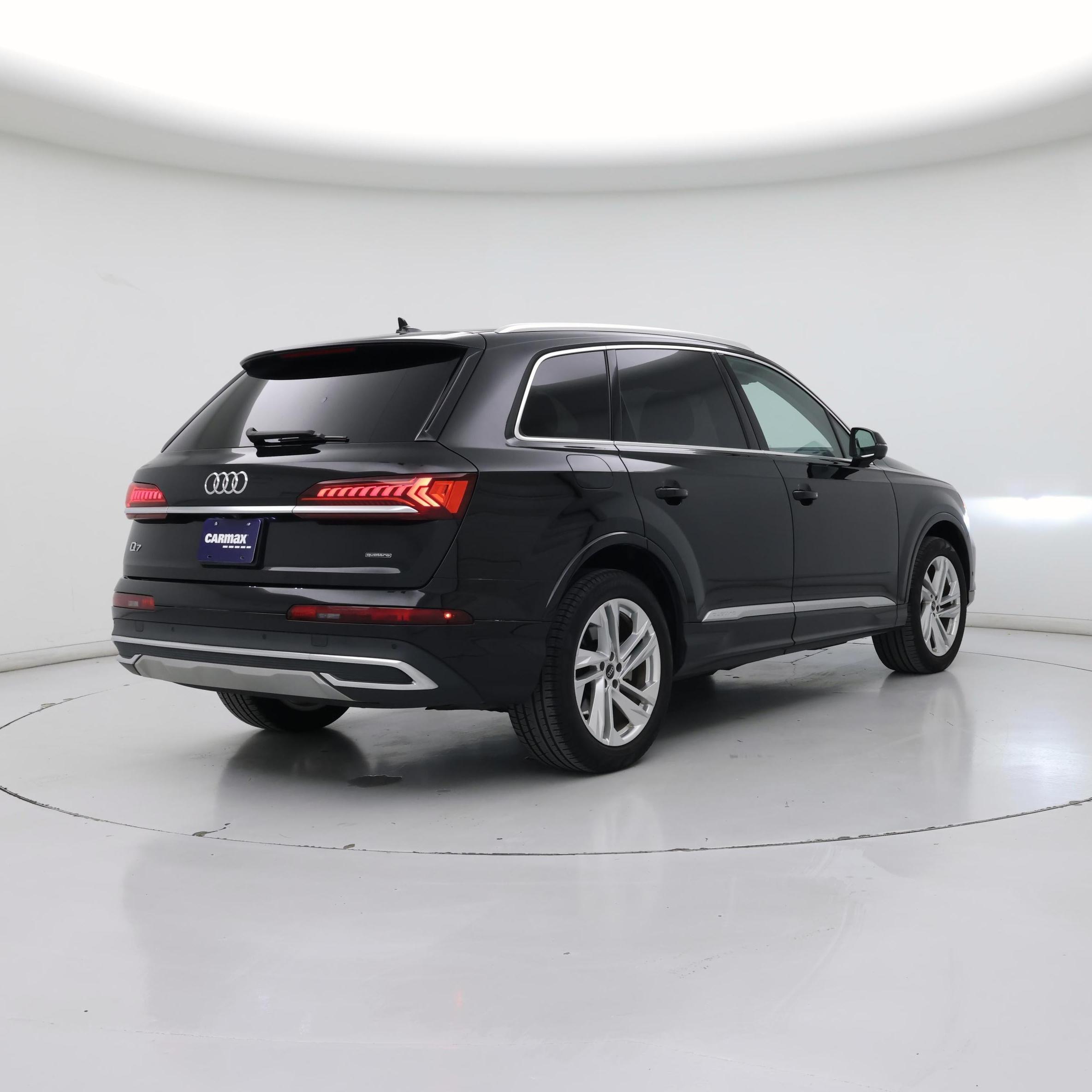 Thumbnail: 2023 Audi Q7 - 8