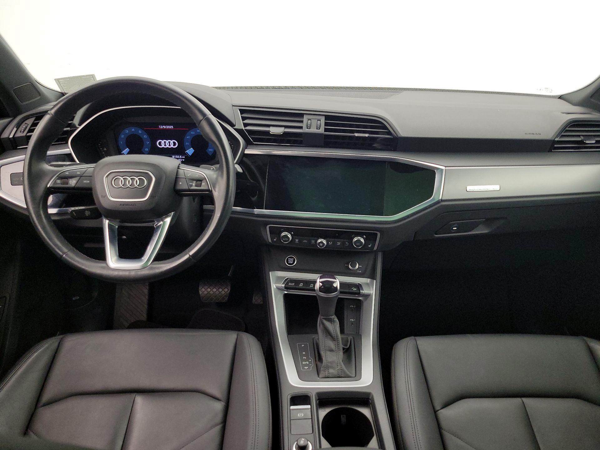 Thumbnail: 2022 Audi Q3 - 9