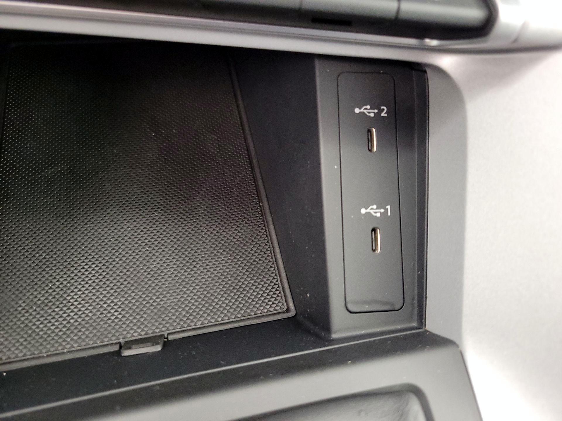 Thumbnail: 2022 Audi Q3 - 18