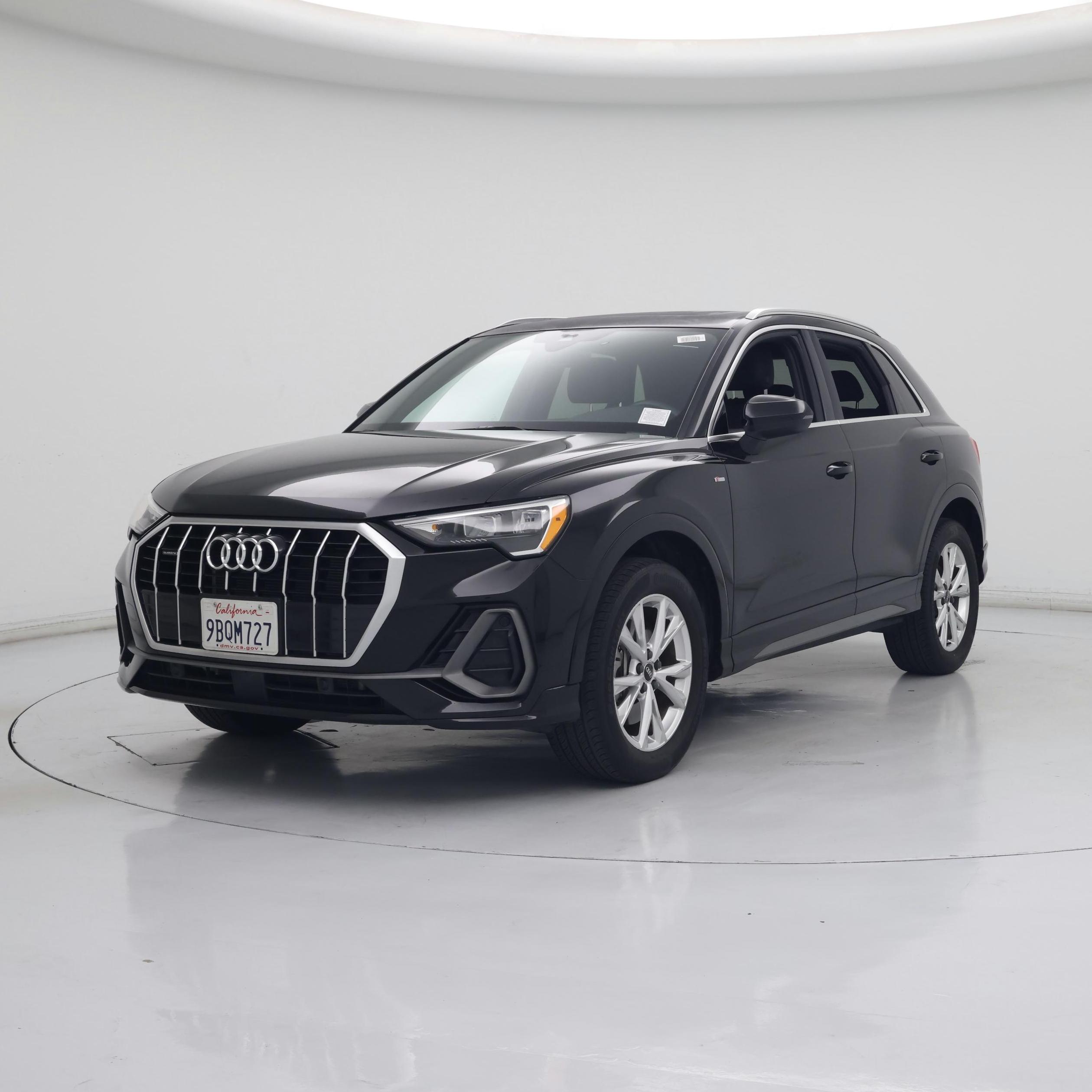 Thumbnail: 2022 Audi Q3 - 4