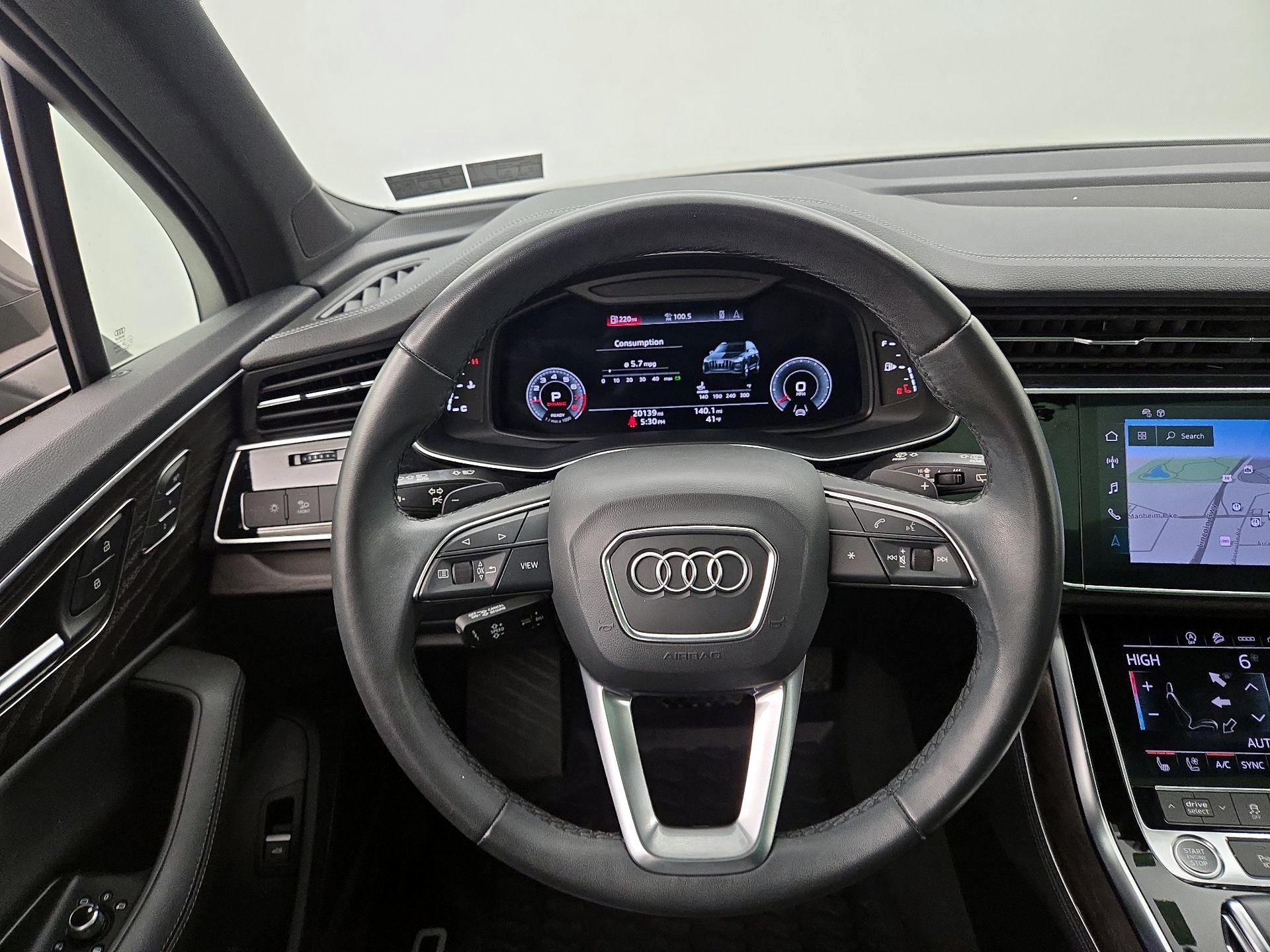 Thumbnail: 2023 Audi Q7 - 10