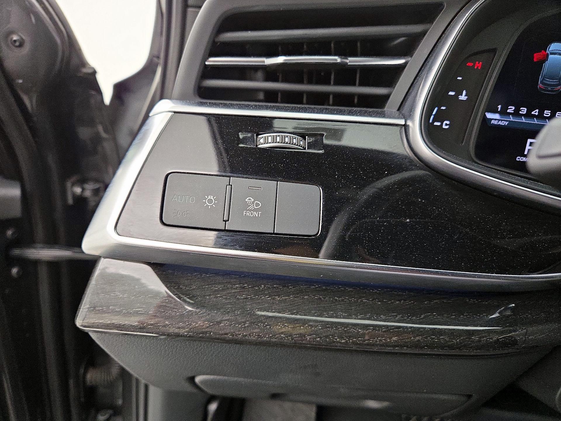 Thumbnail: 2023 Audi Q7 - 13