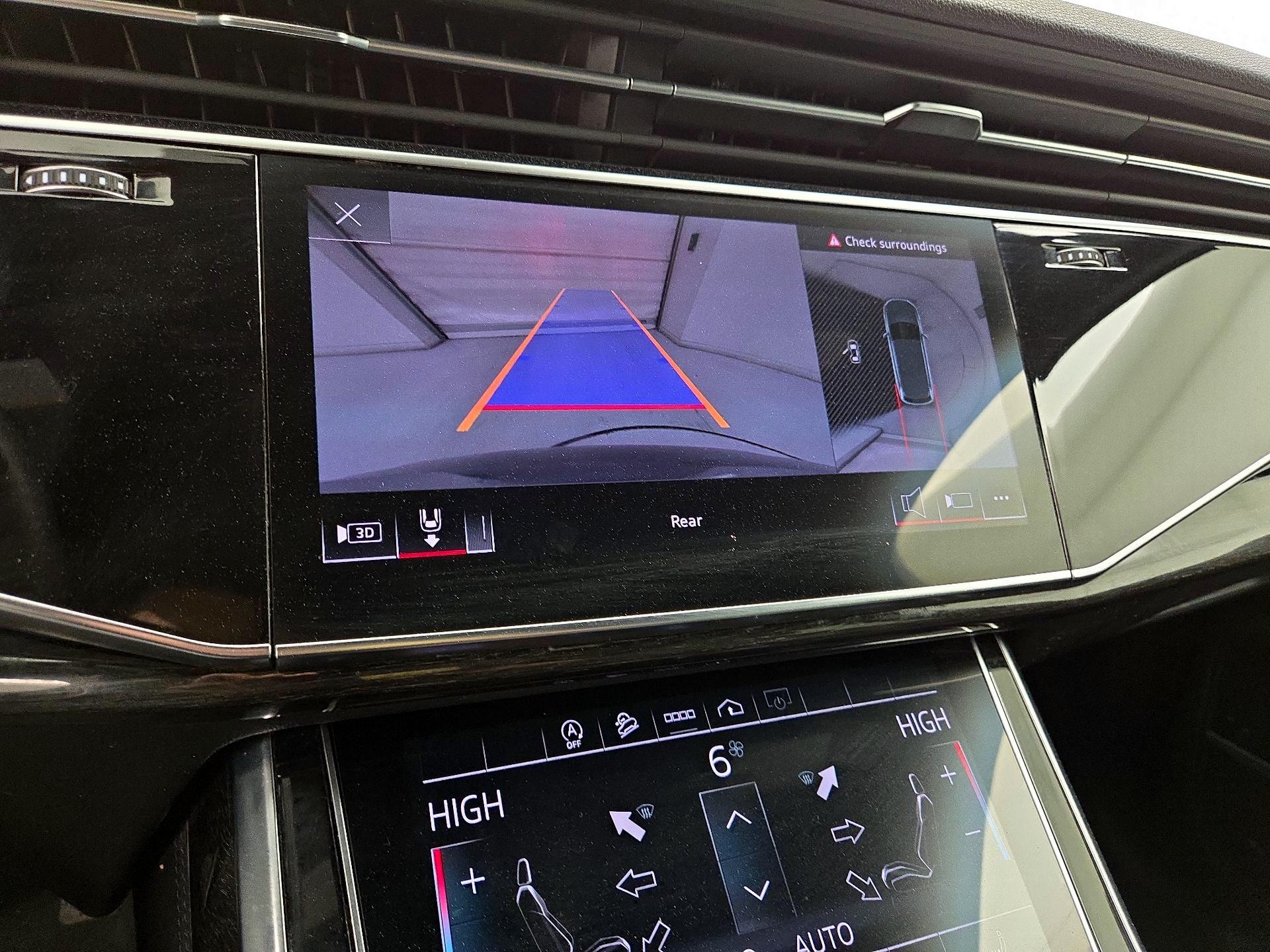 Thumbnail: 2023 Audi Q7 - 15