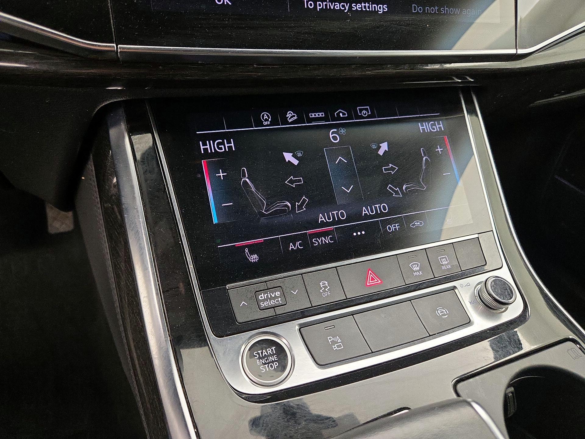 Thumbnail: 2023 Audi Q7 - 17