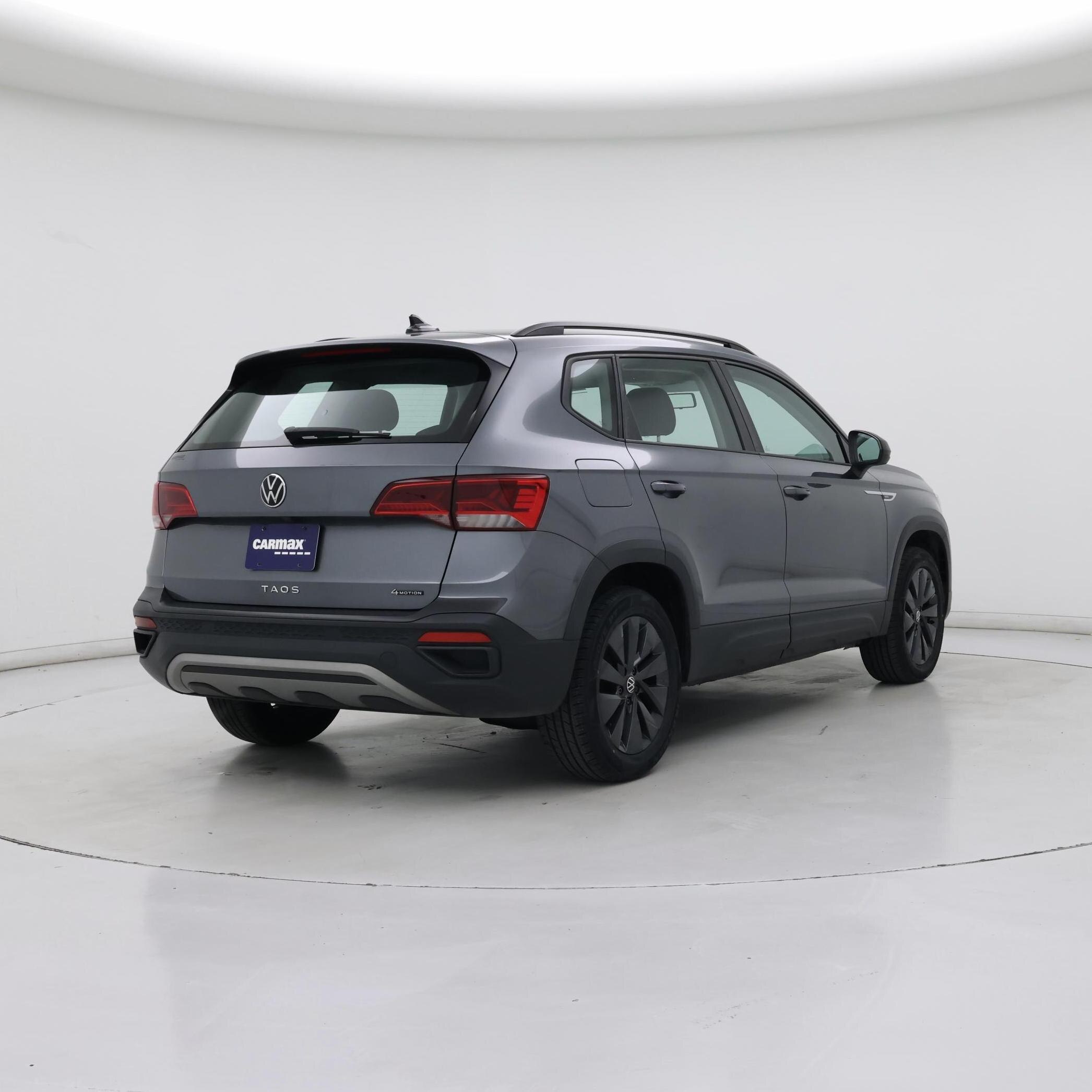 Thumbnail: 2022 Volkswagen Taos - 8