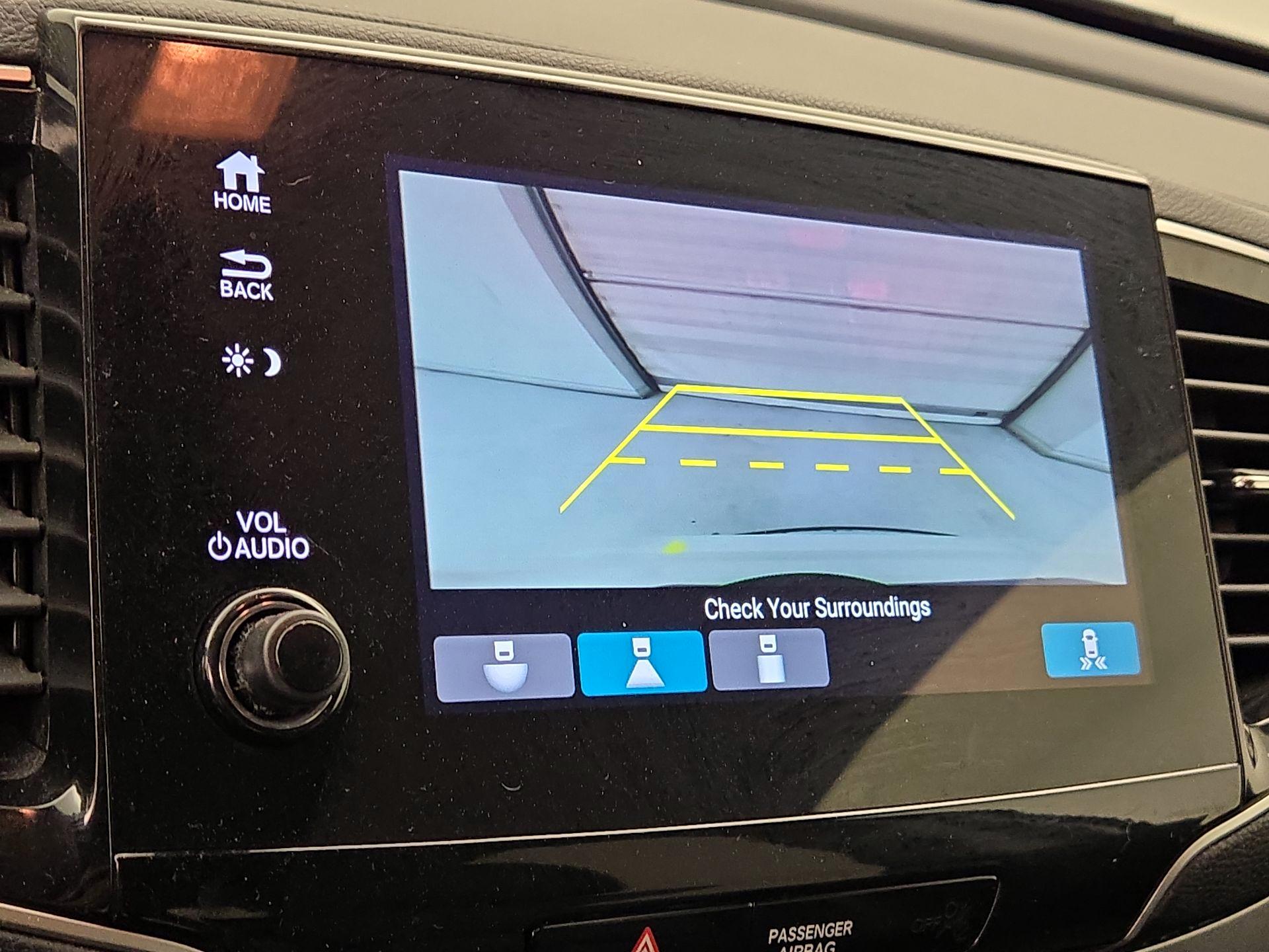 Thumbnail: 2020 Honda Pilot - 14