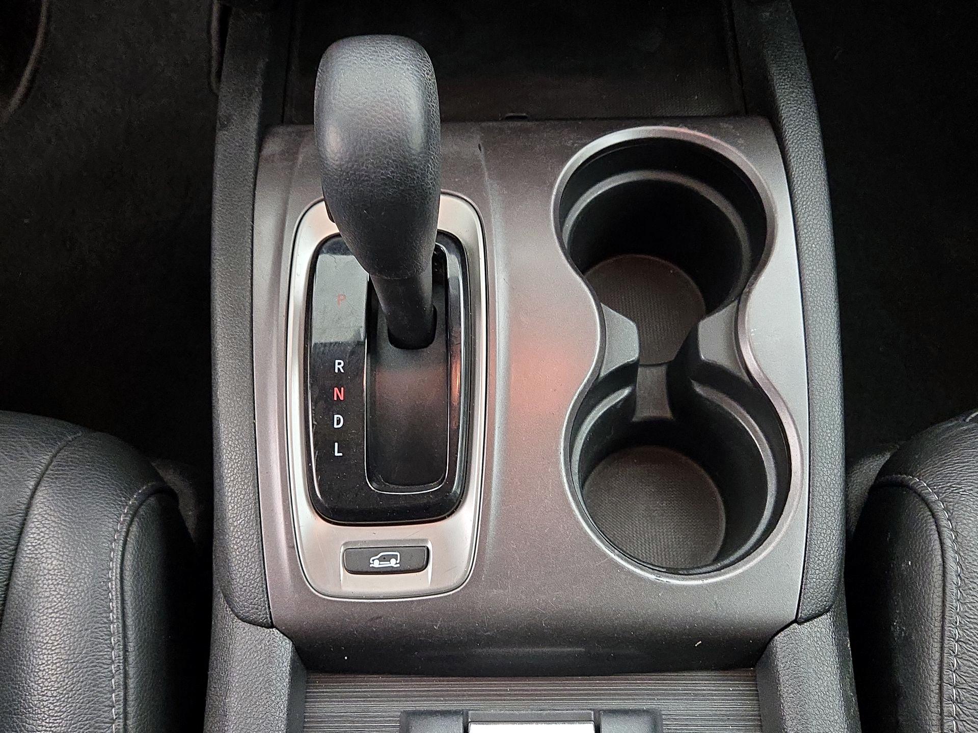 Thumbnail: 2020 Honda Pilot - 17