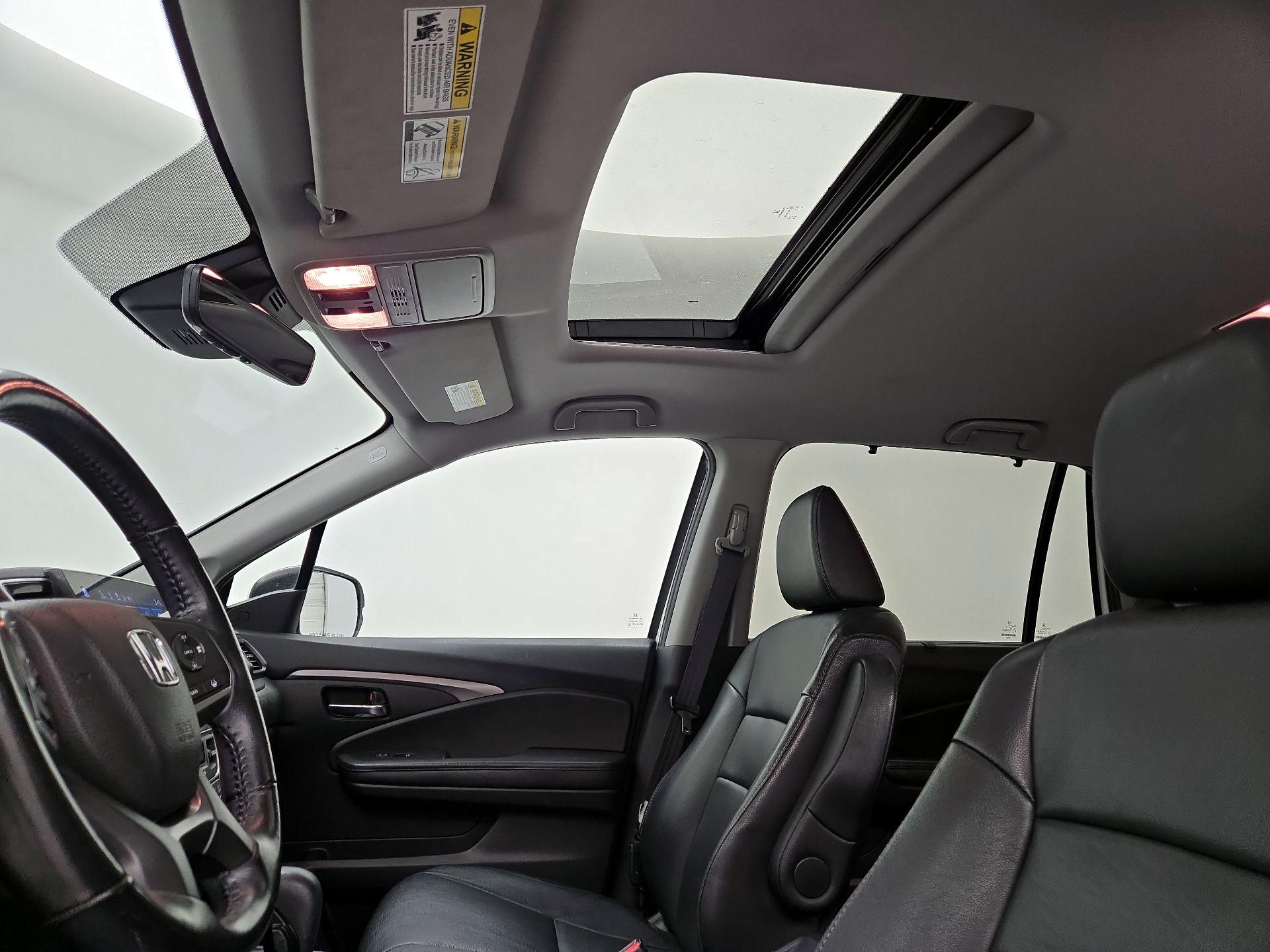 Thumbnail: 2020 Honda Pilot - 19