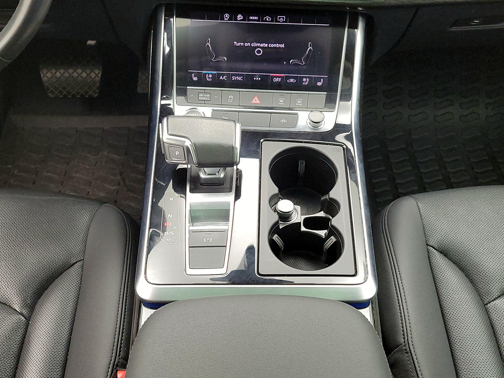 Thumbnail: 2023 Audi Q7 - 18