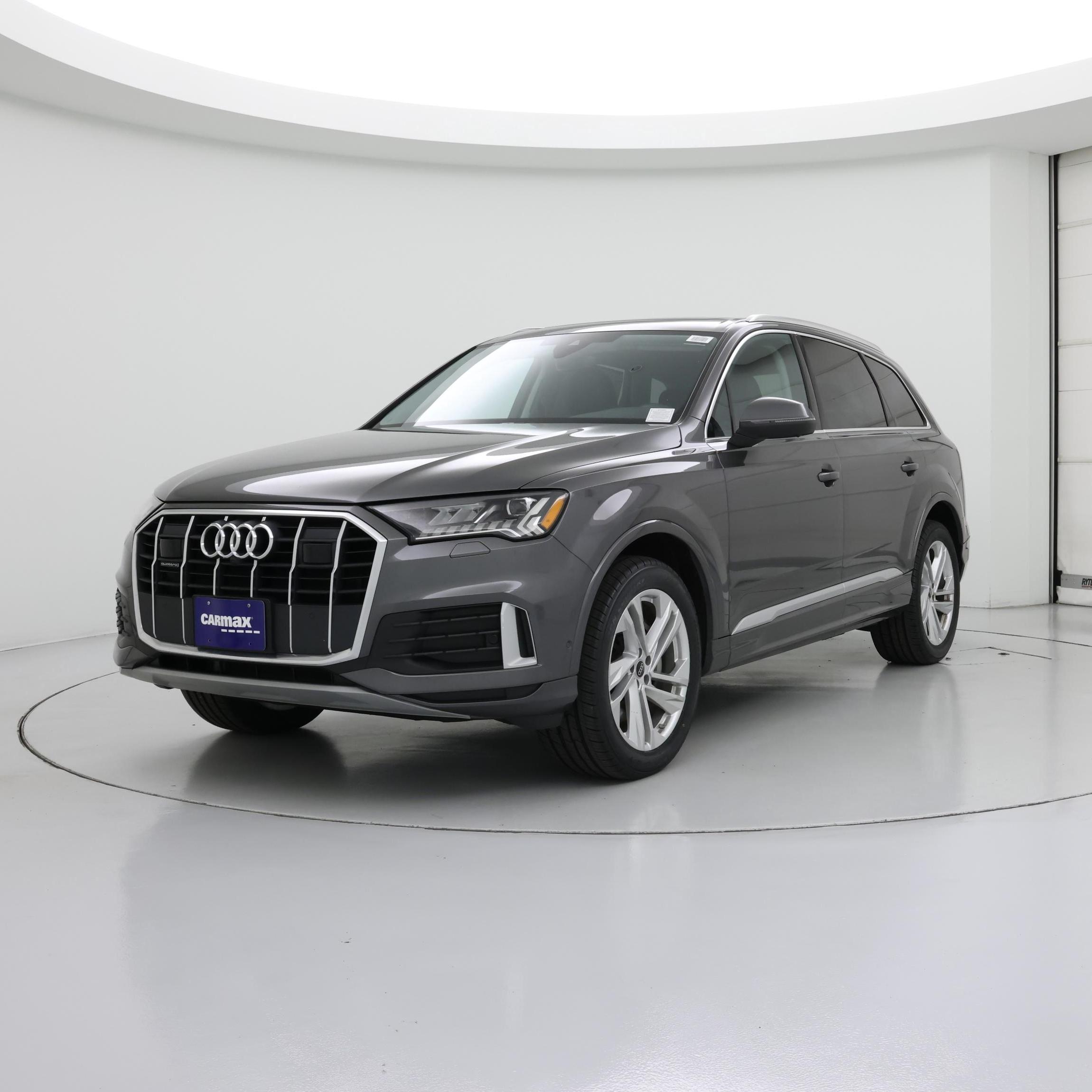 Thumbnail: 2023 Audi Q7 - 4